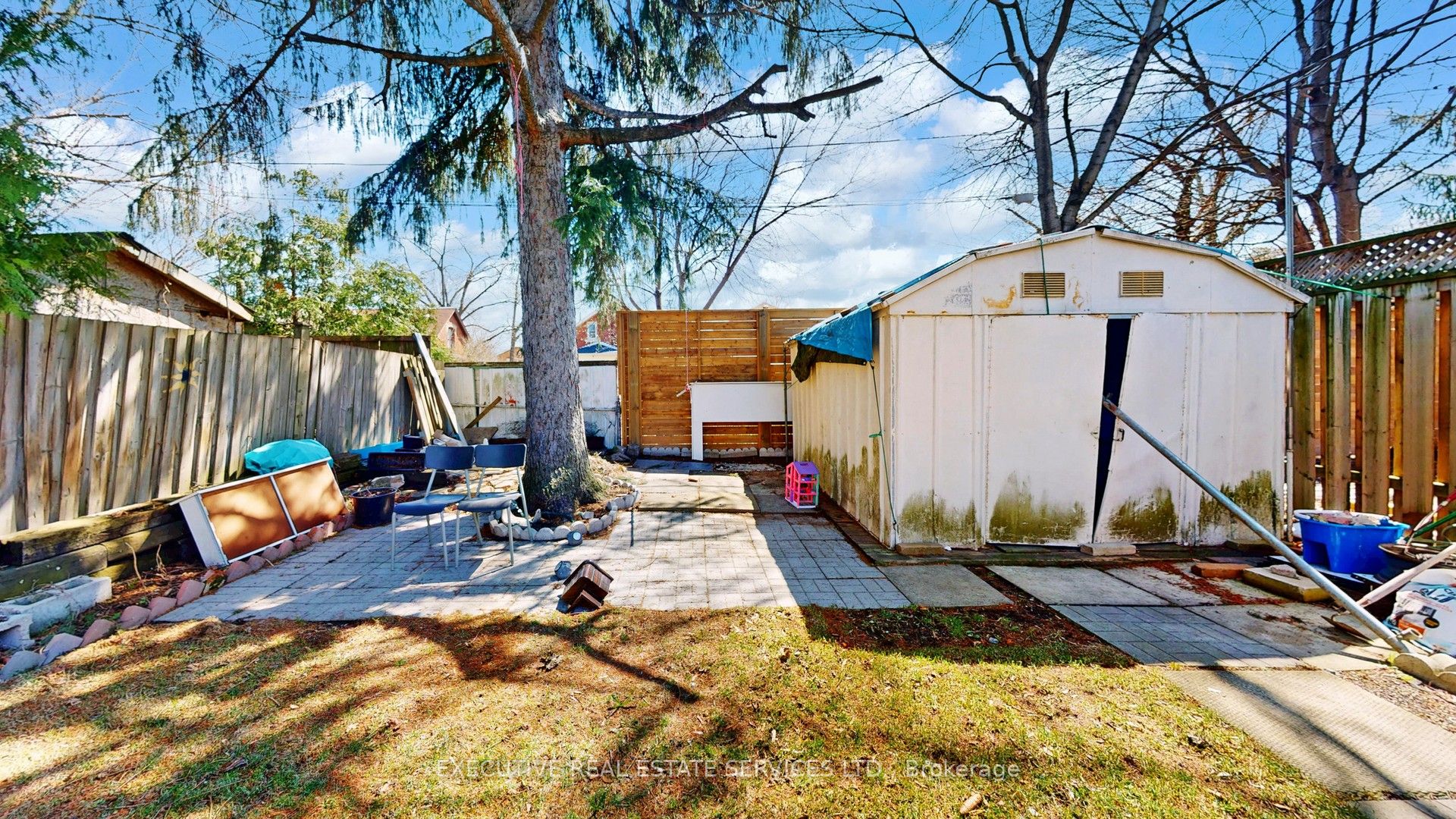89 John Street Property Photo 37