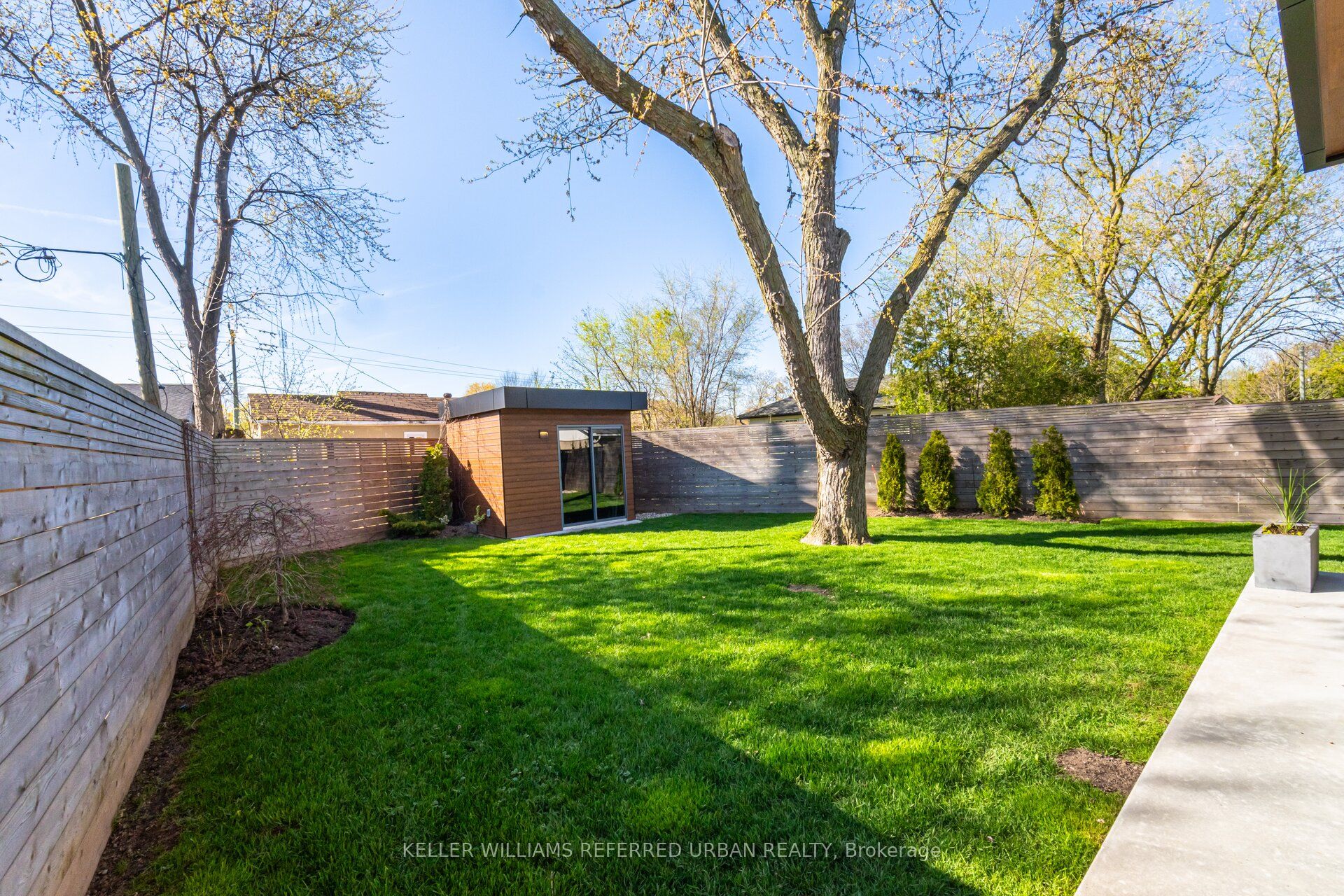 1337 Waverly Avenue Property Photo 47