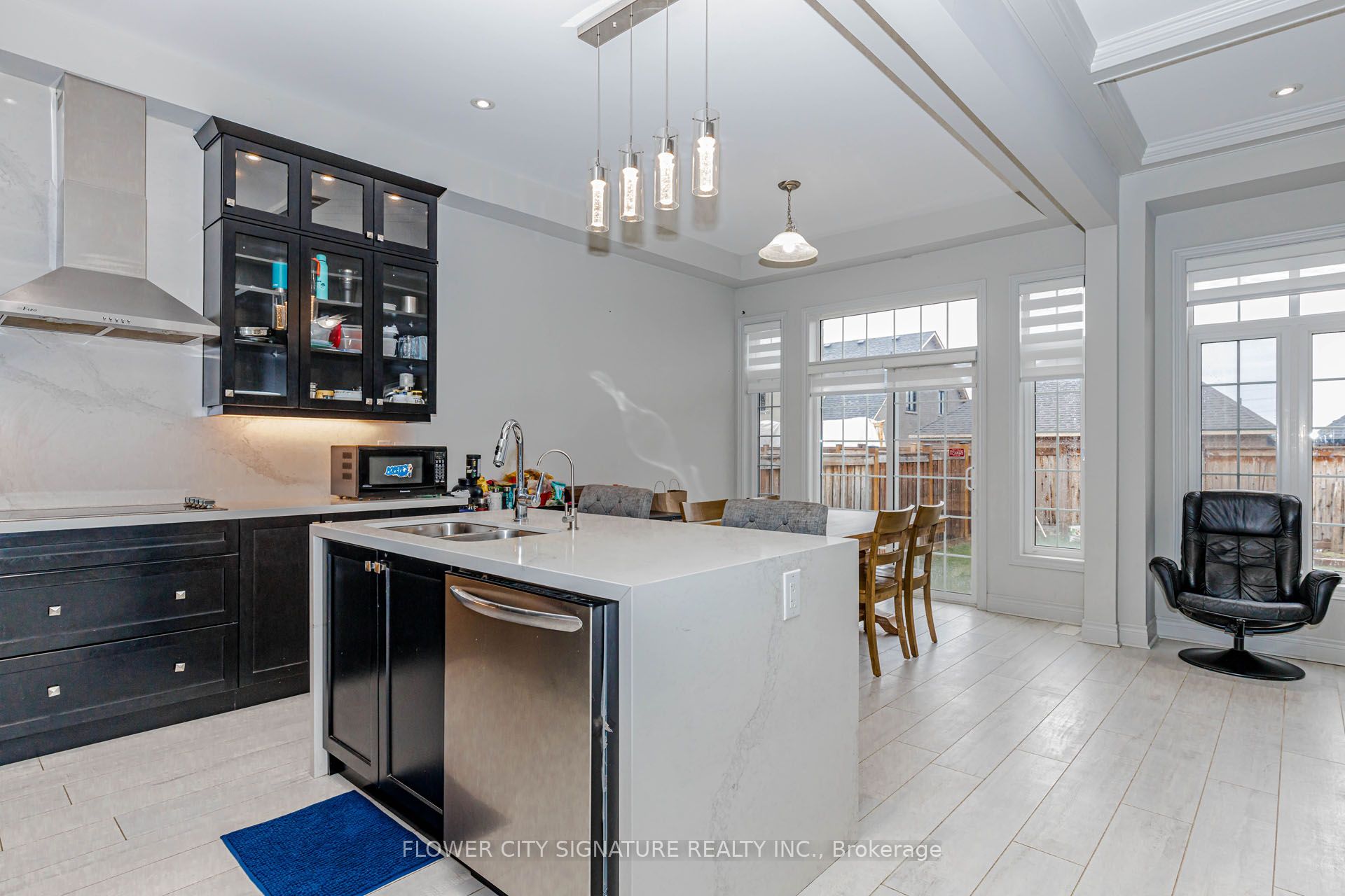 116 Morningside Drive N Property Photo 11