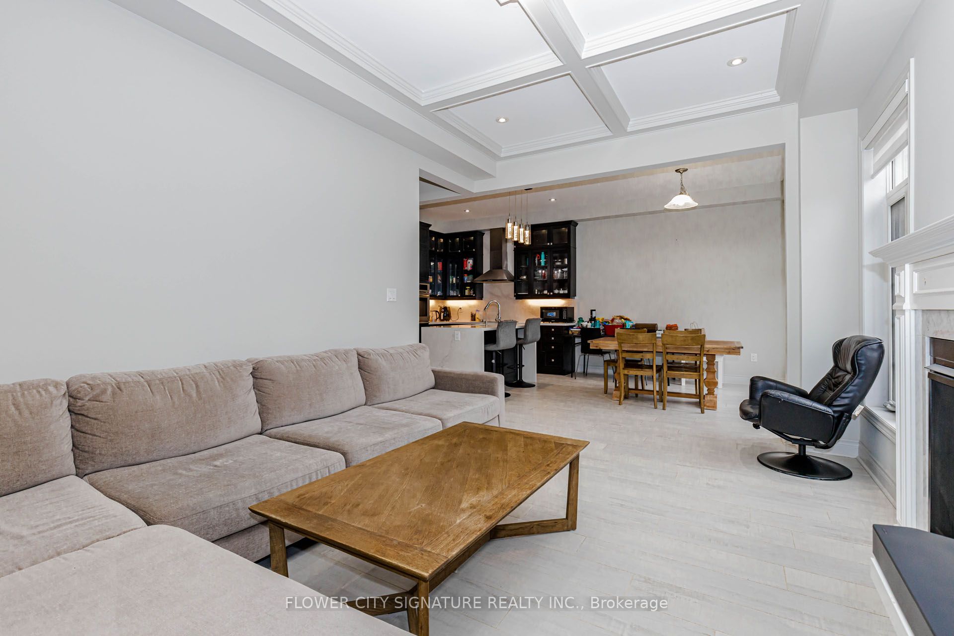 116 Morningside Drive N Property Photo 18