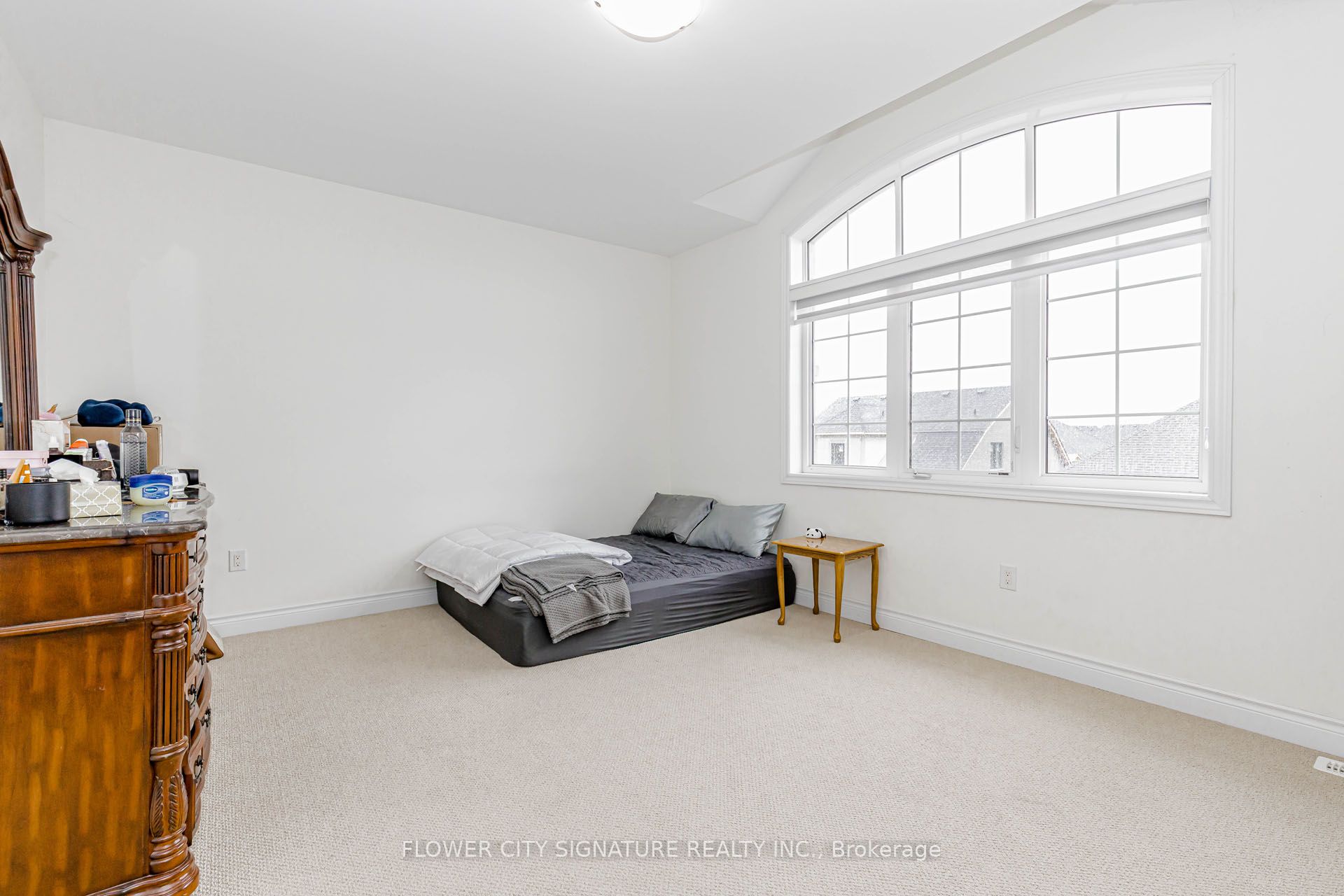 116 Morningside Drive N Property Photo 24