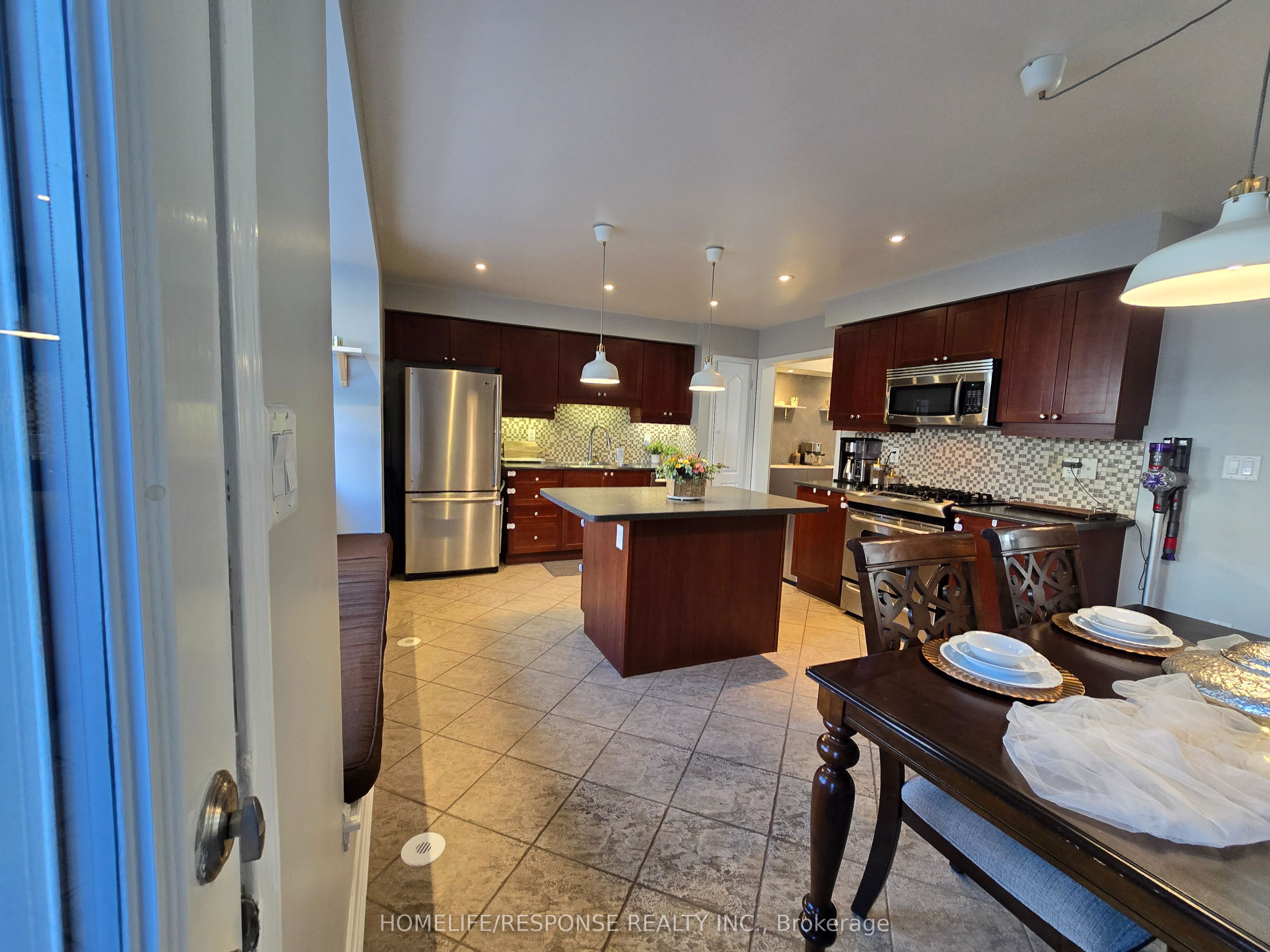 635 Scott Boulevard Property Photo 19