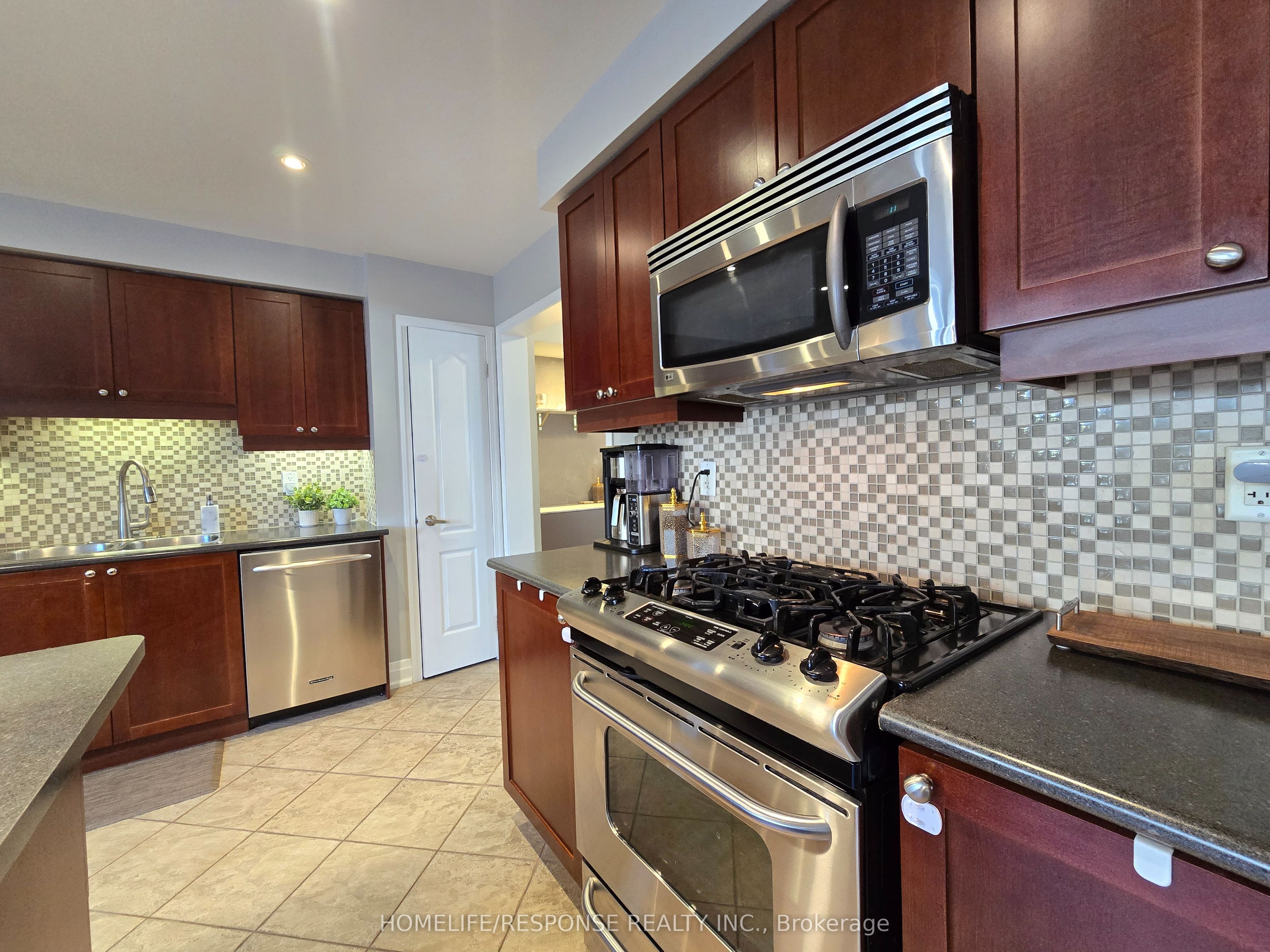 635 Scott Boulevard Property Photo 20