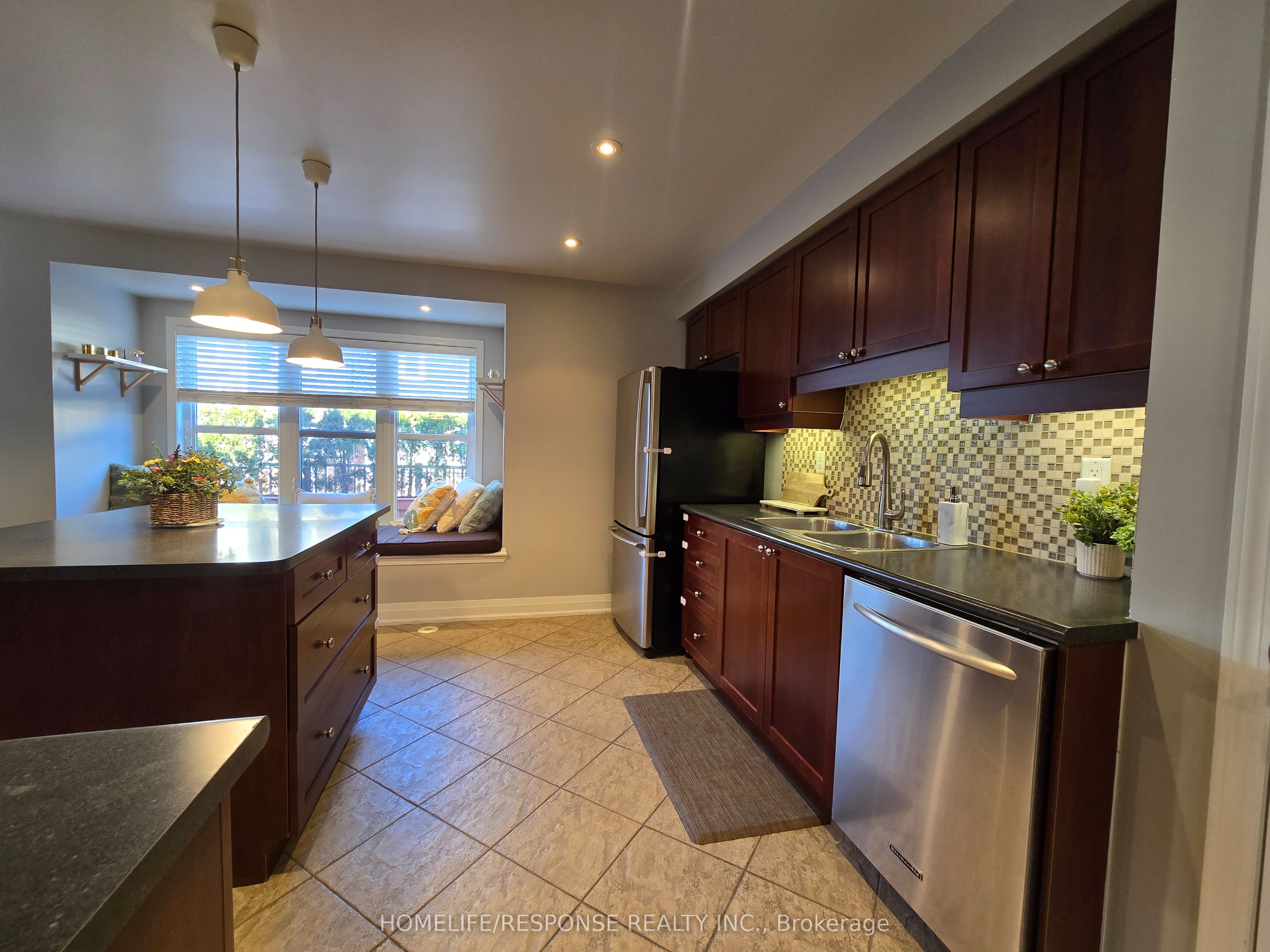 635 Scott Boulevard Property Photo 22