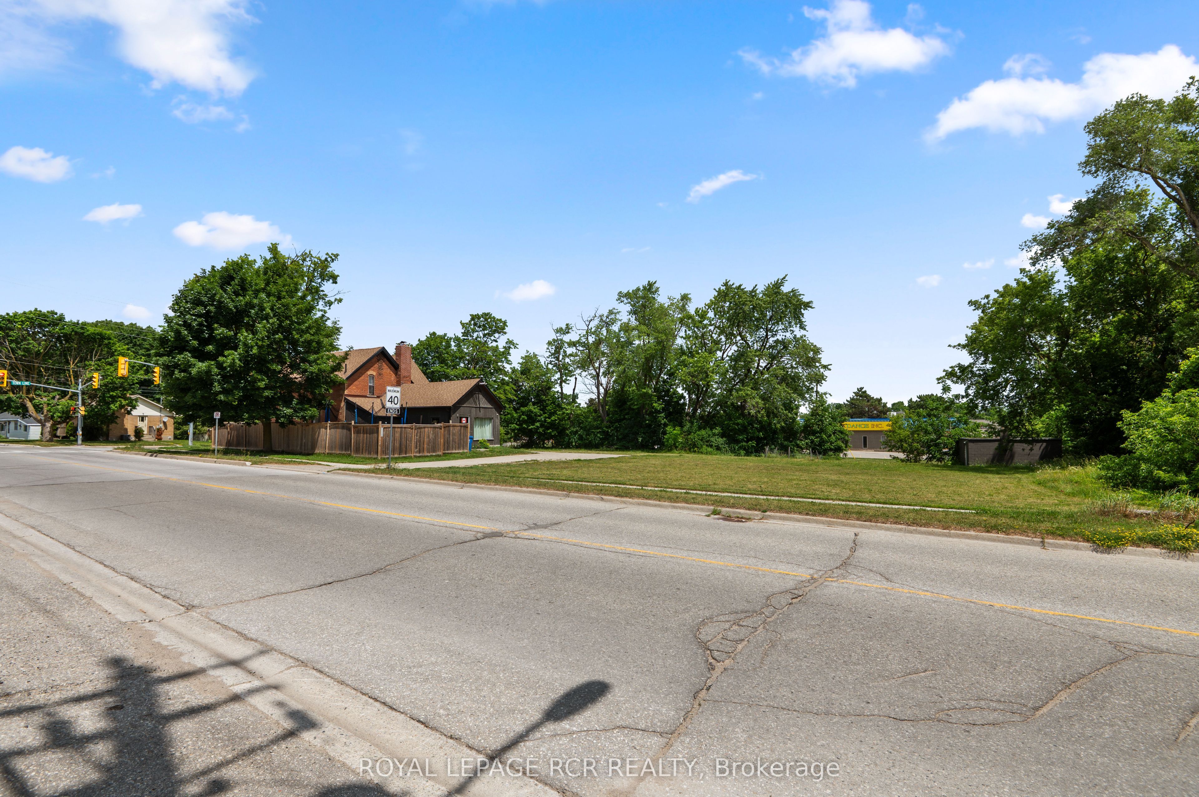 53 Town Line Property Photo 31