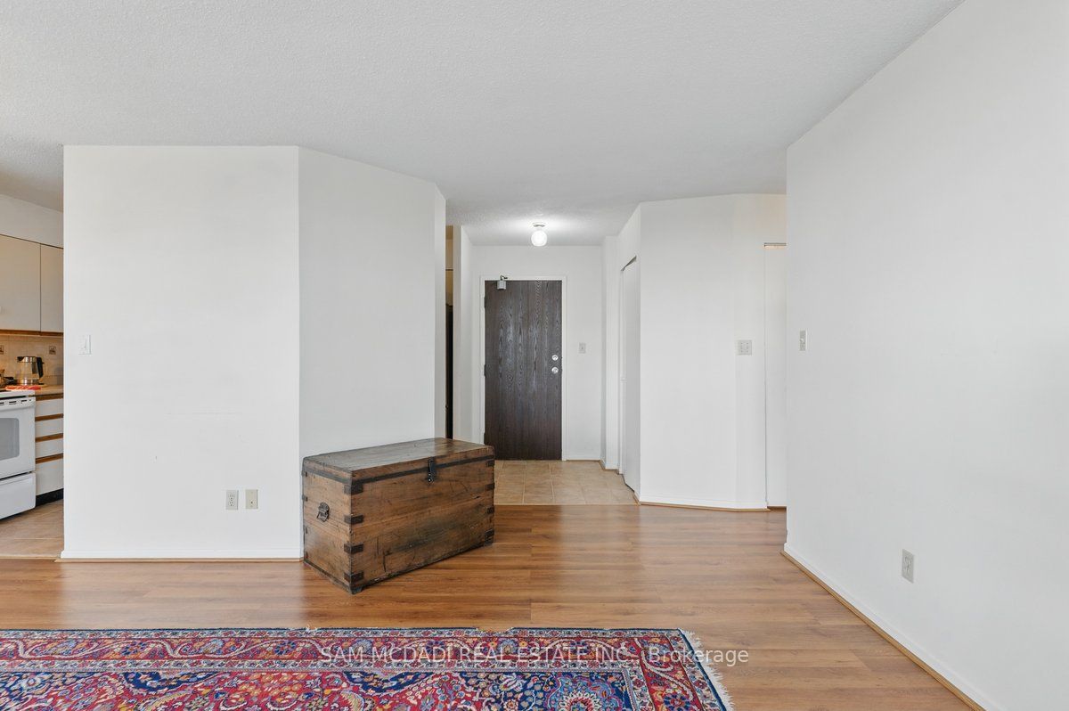200 Robert Speck Parkway 1203 Property Photo 5