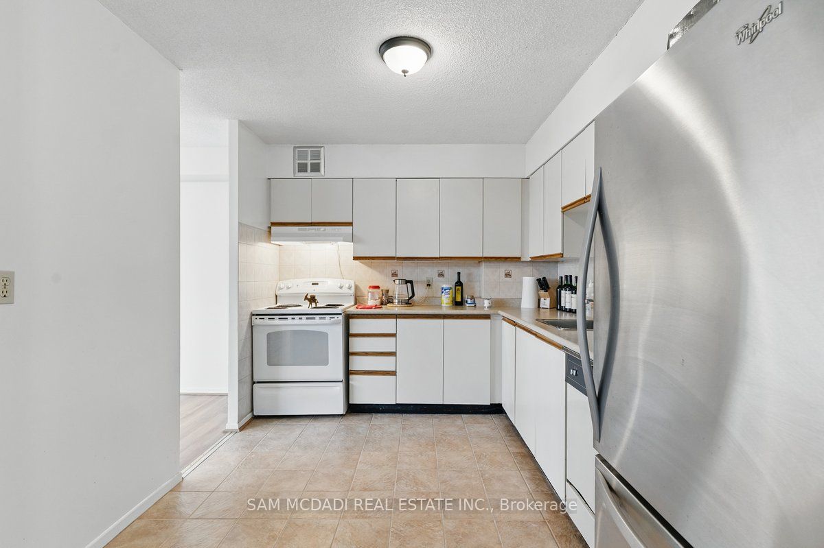 200 Robert Speck Parkway 1203 Property Photo 12