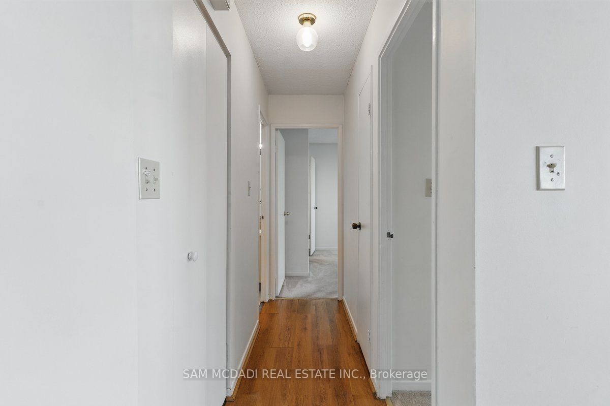 200 Robert Speck Parkway 1203 Property Photo 14