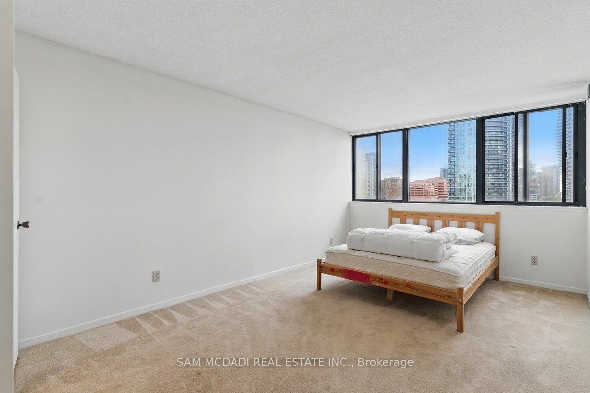 200 Robert Speck Parkway 1203 Property Photo 15