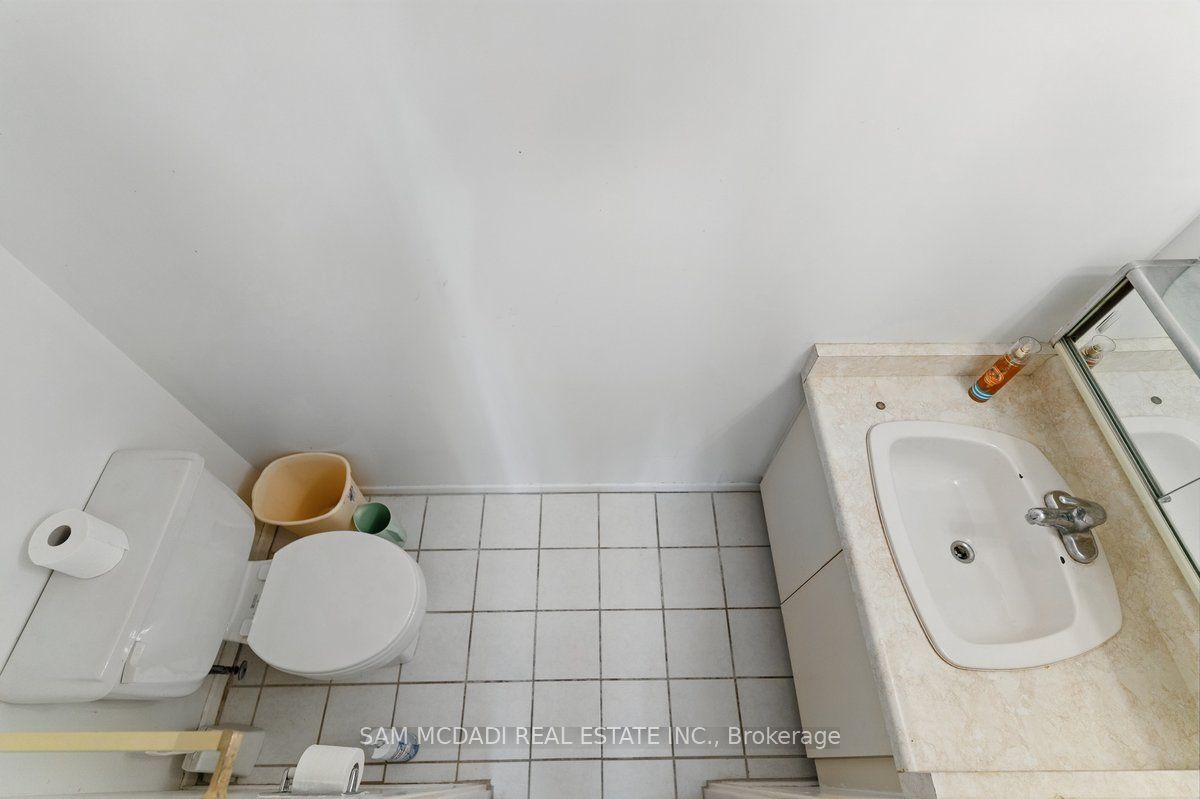 200 Robert Speck Parkway 1203 Property Photo 18