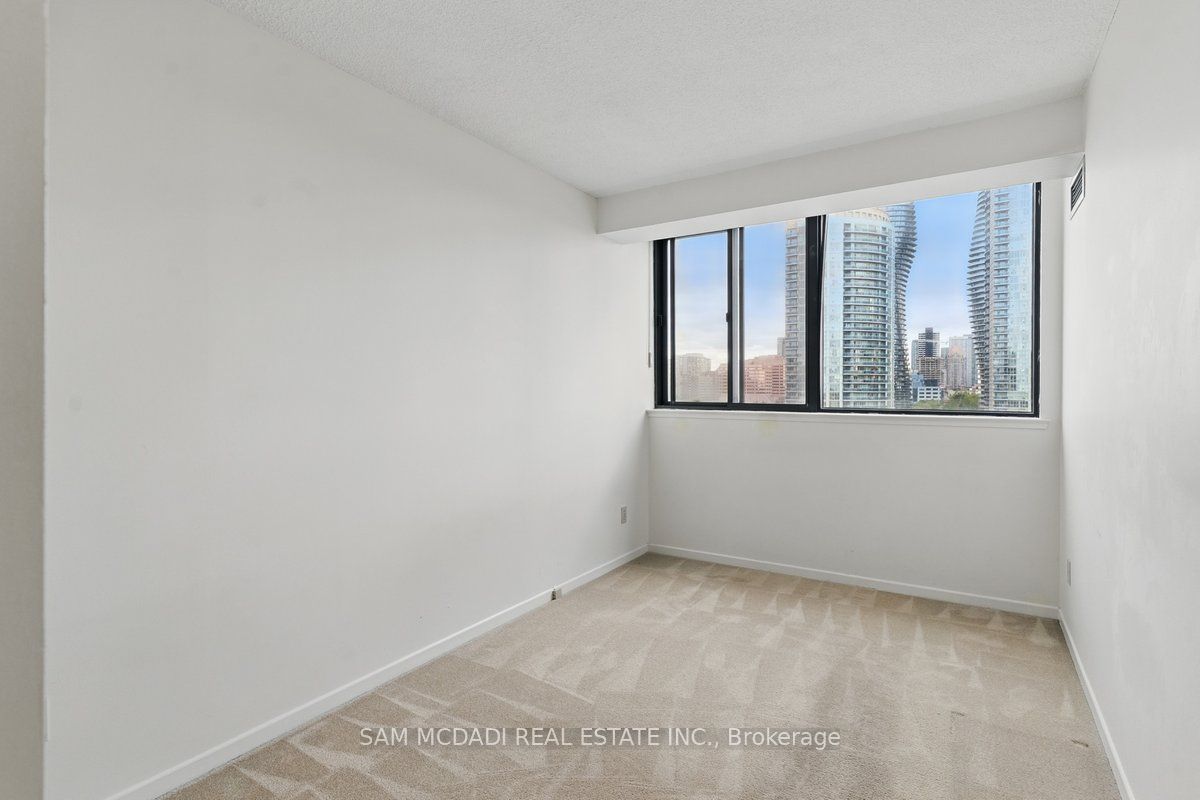 200 Robert Speck Parkway 1203 Property Photo 19