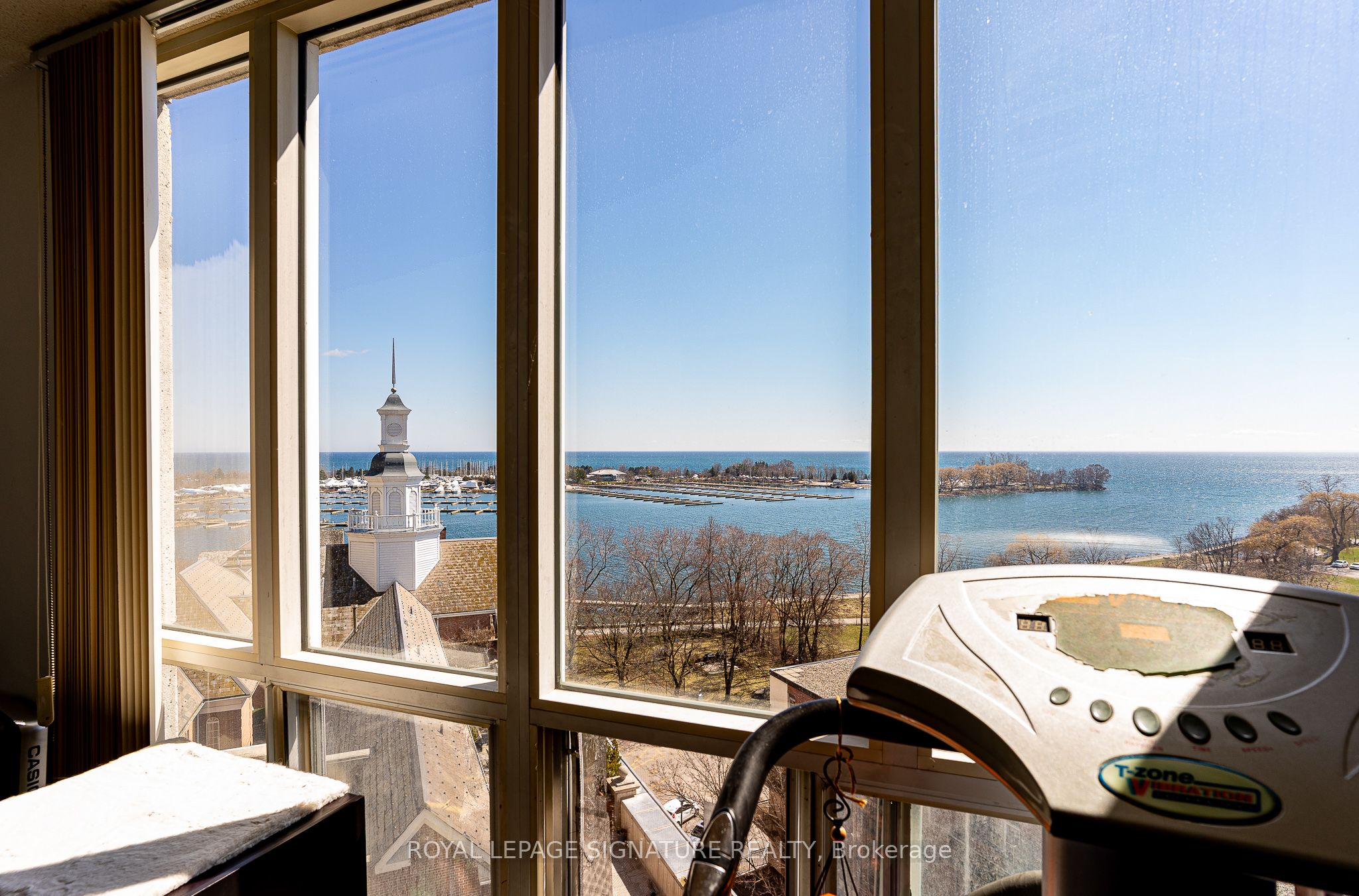 2285 Lake Shore Boulevard W 703 Property Photo 4