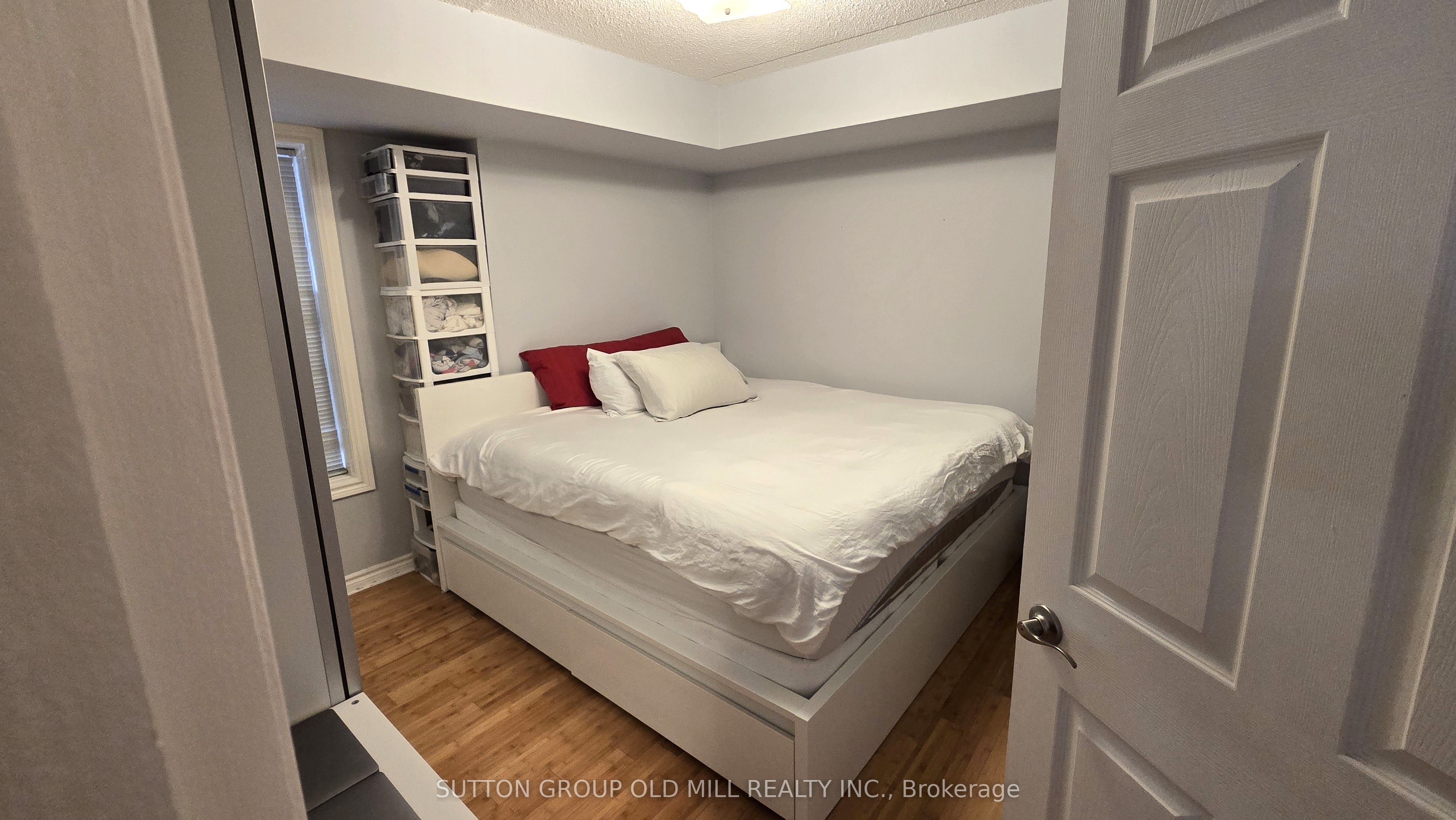 1470 Bishops Gate 208 Property Photo 15