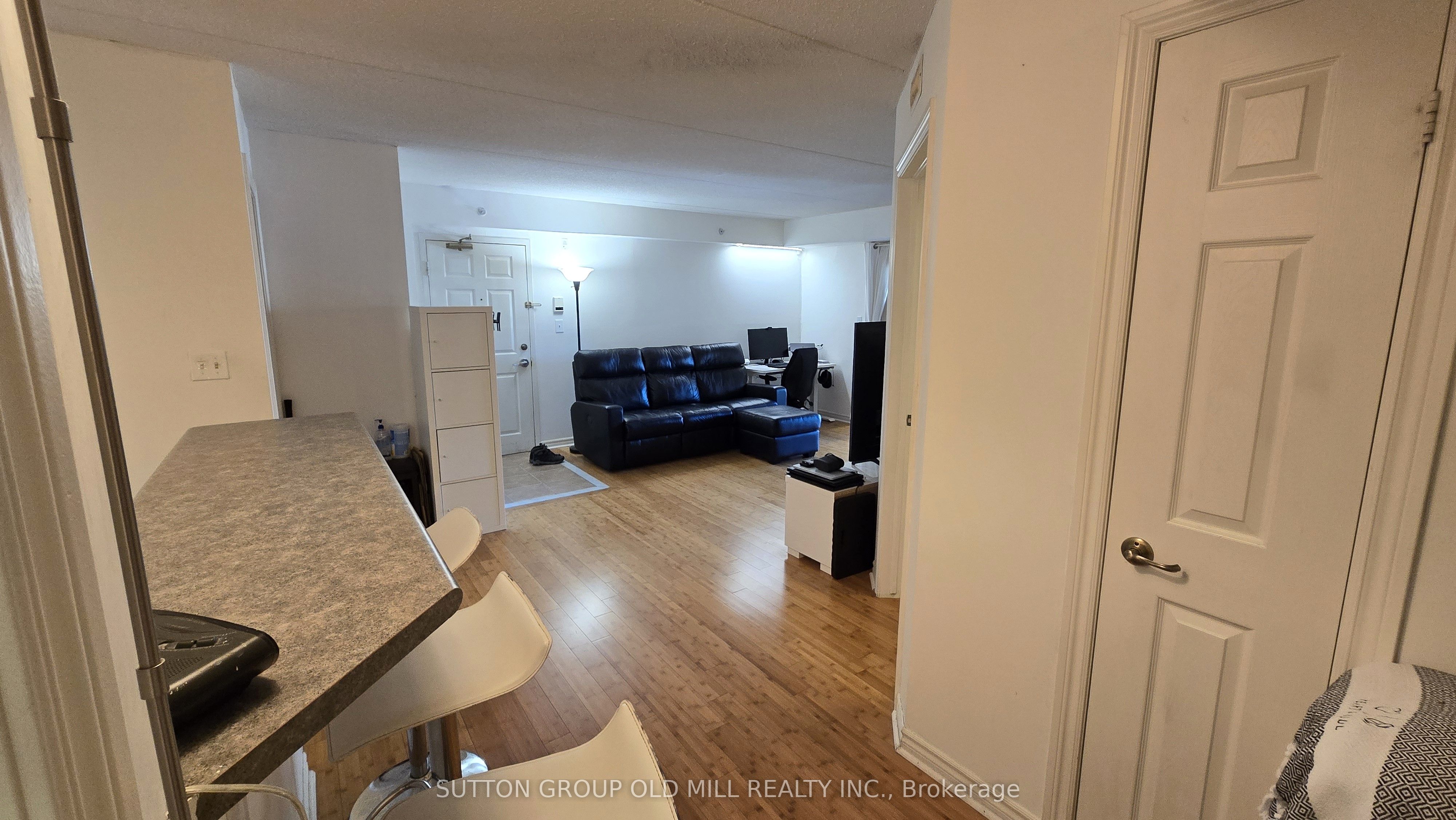 1470 Bishops Gate 208 Property Photo 16