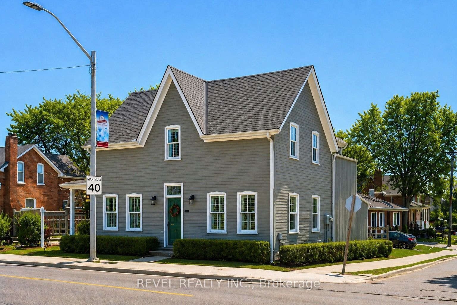 296 Queen Street S A Property Photo 19