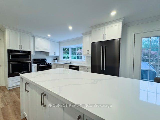 33 Gibson Lake Drive Property Photo 11