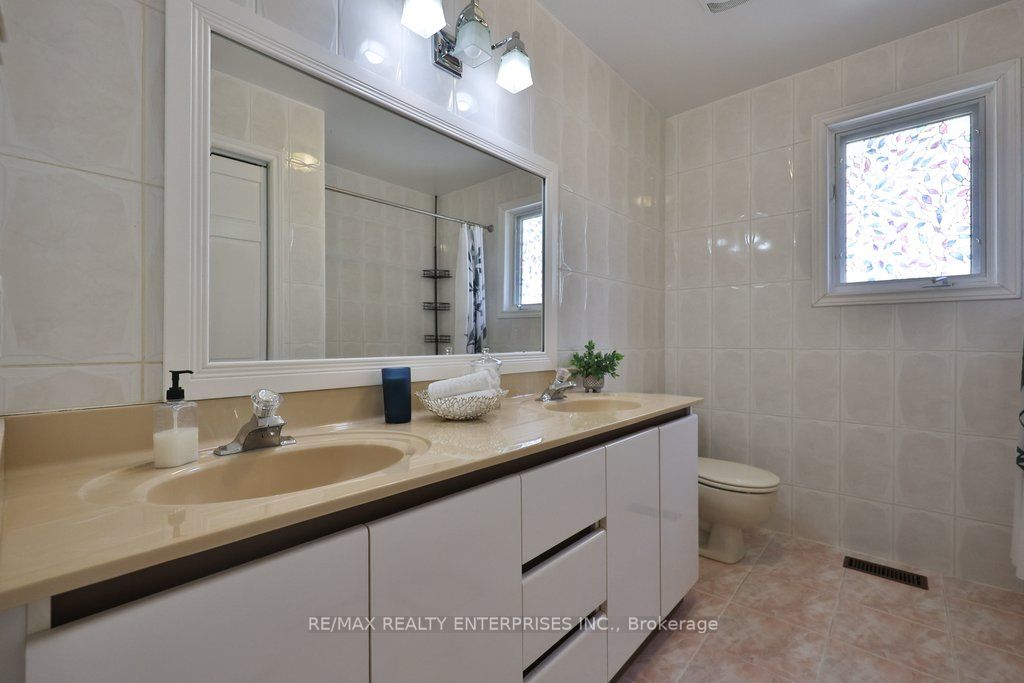 3022 Dalehurst Drive Property Photo 25