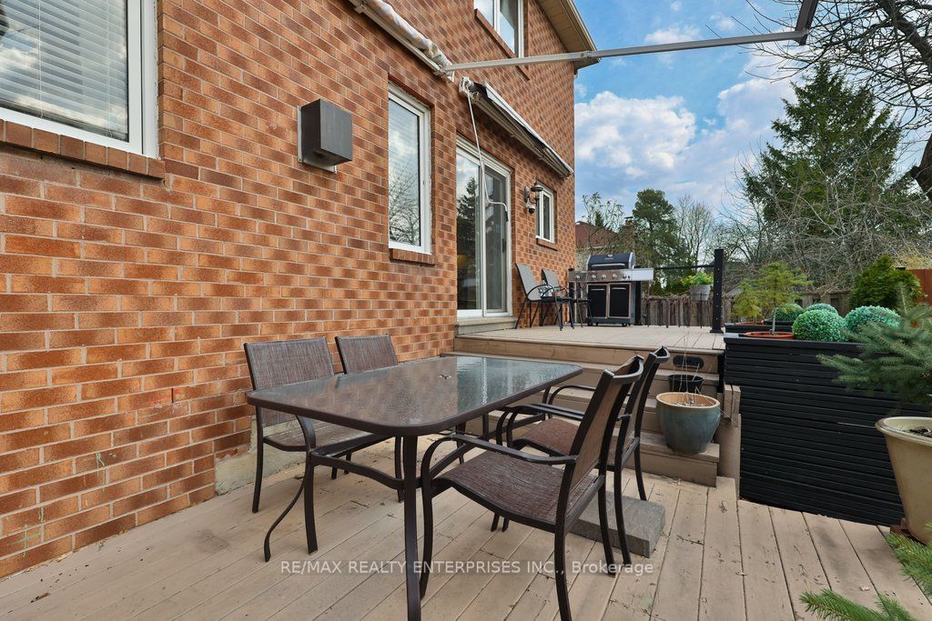 3022 Dalehurst Drive Property Photo 40