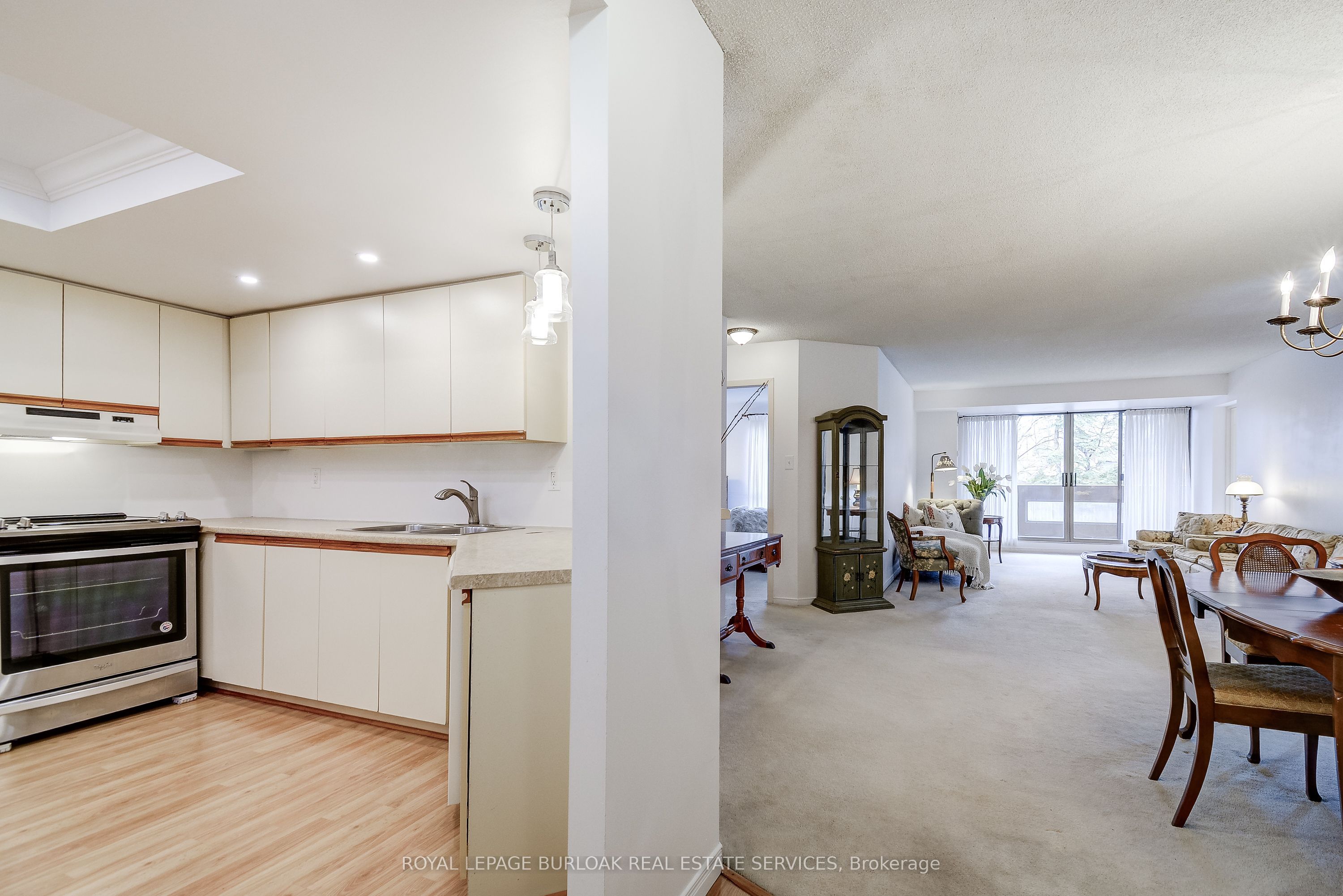 1201 North Shore Boulevard 204 Property Photo 8