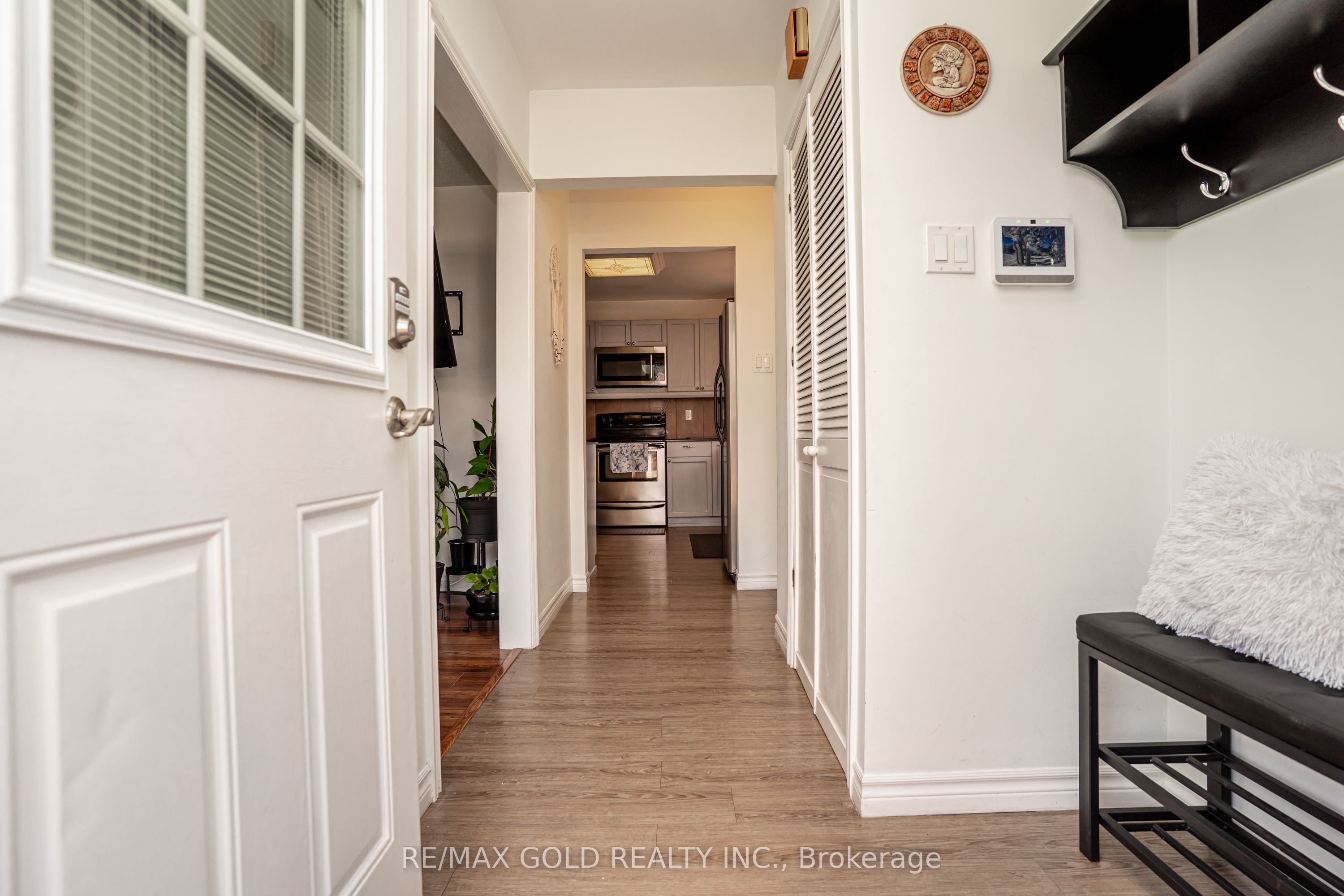 53 Davenport Crescent Property Photo 5