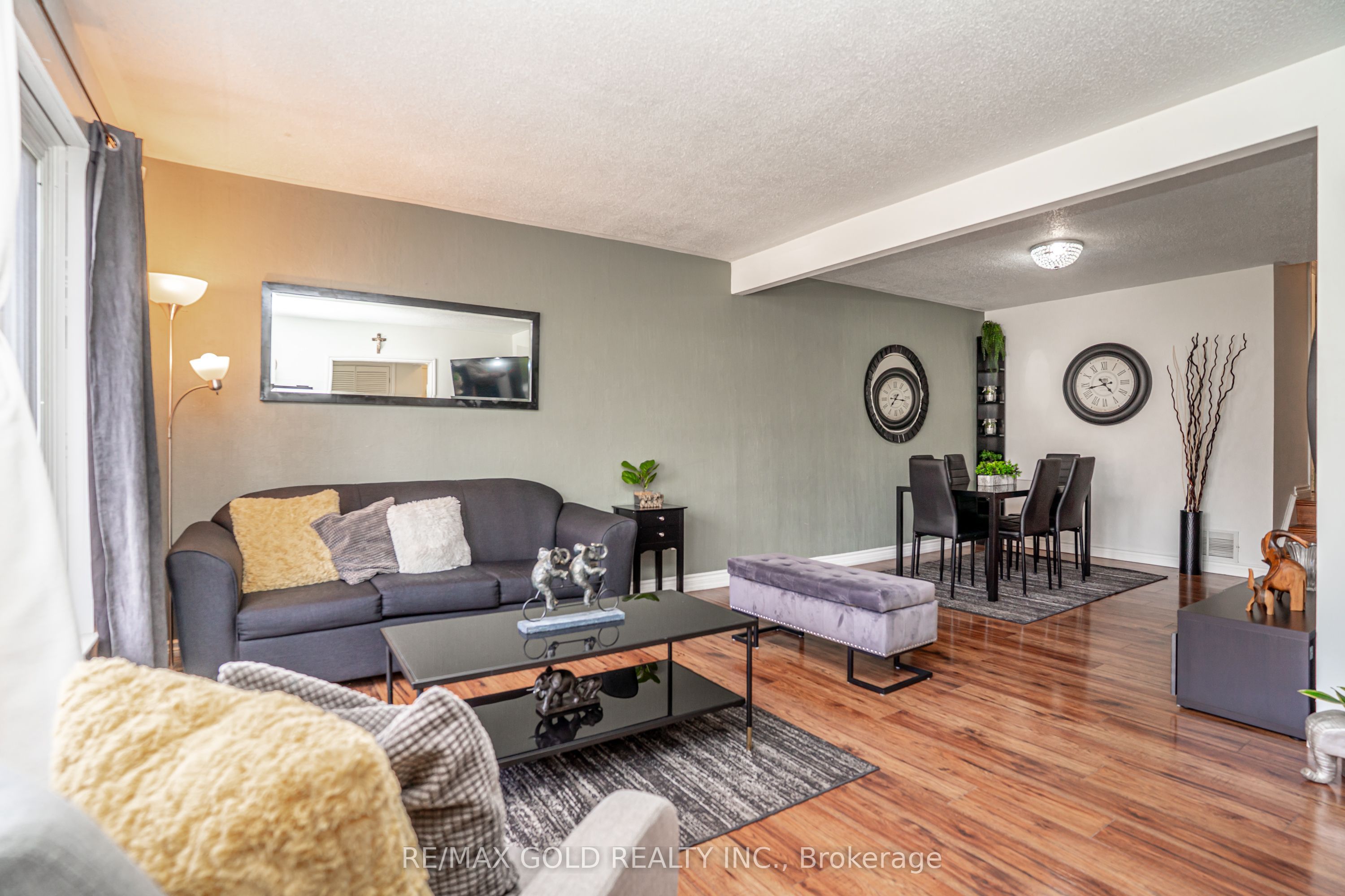 53 Davenport Crescent Property Photo 8