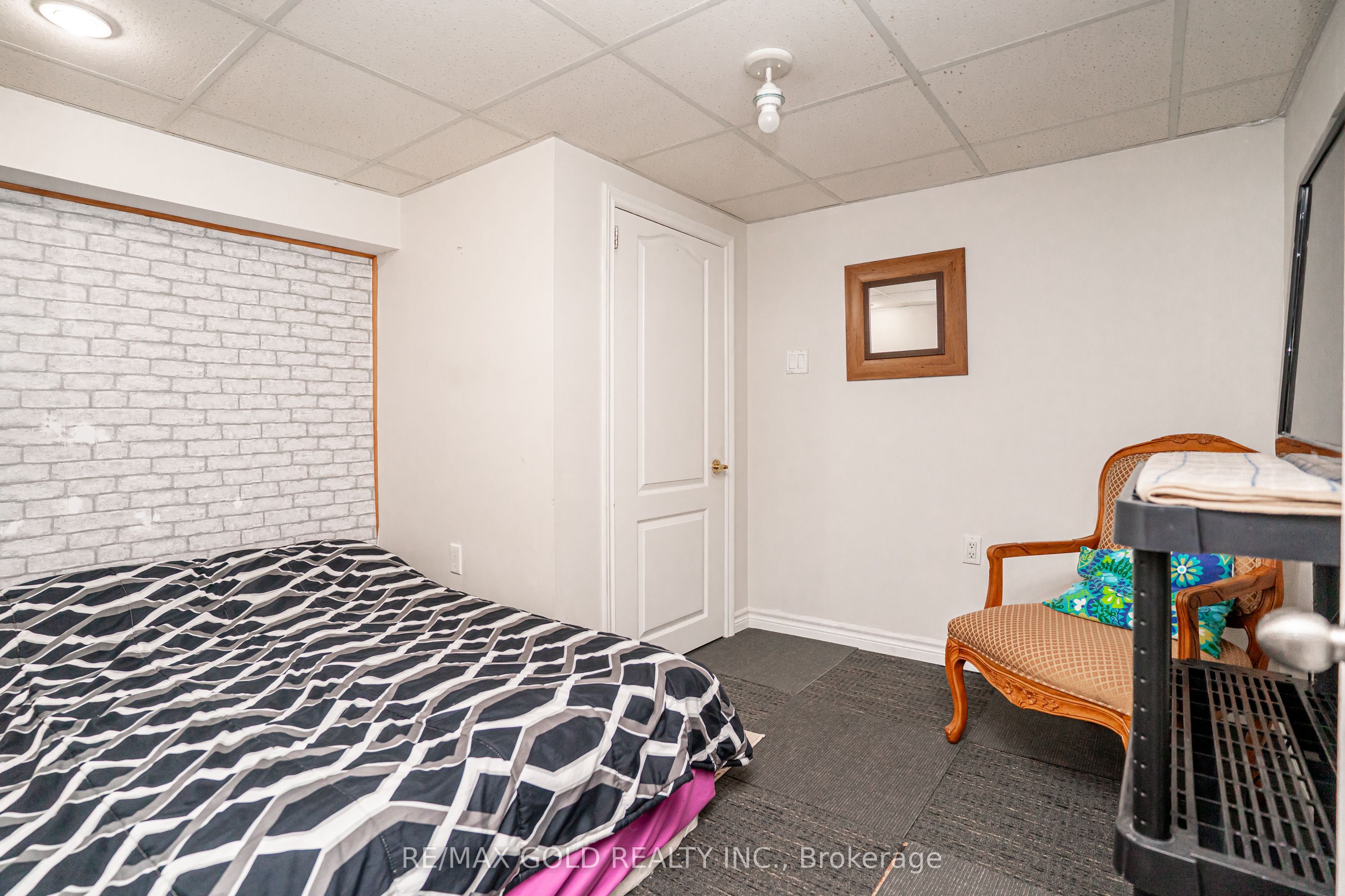 53 Davenport Crescent Property Photo 32