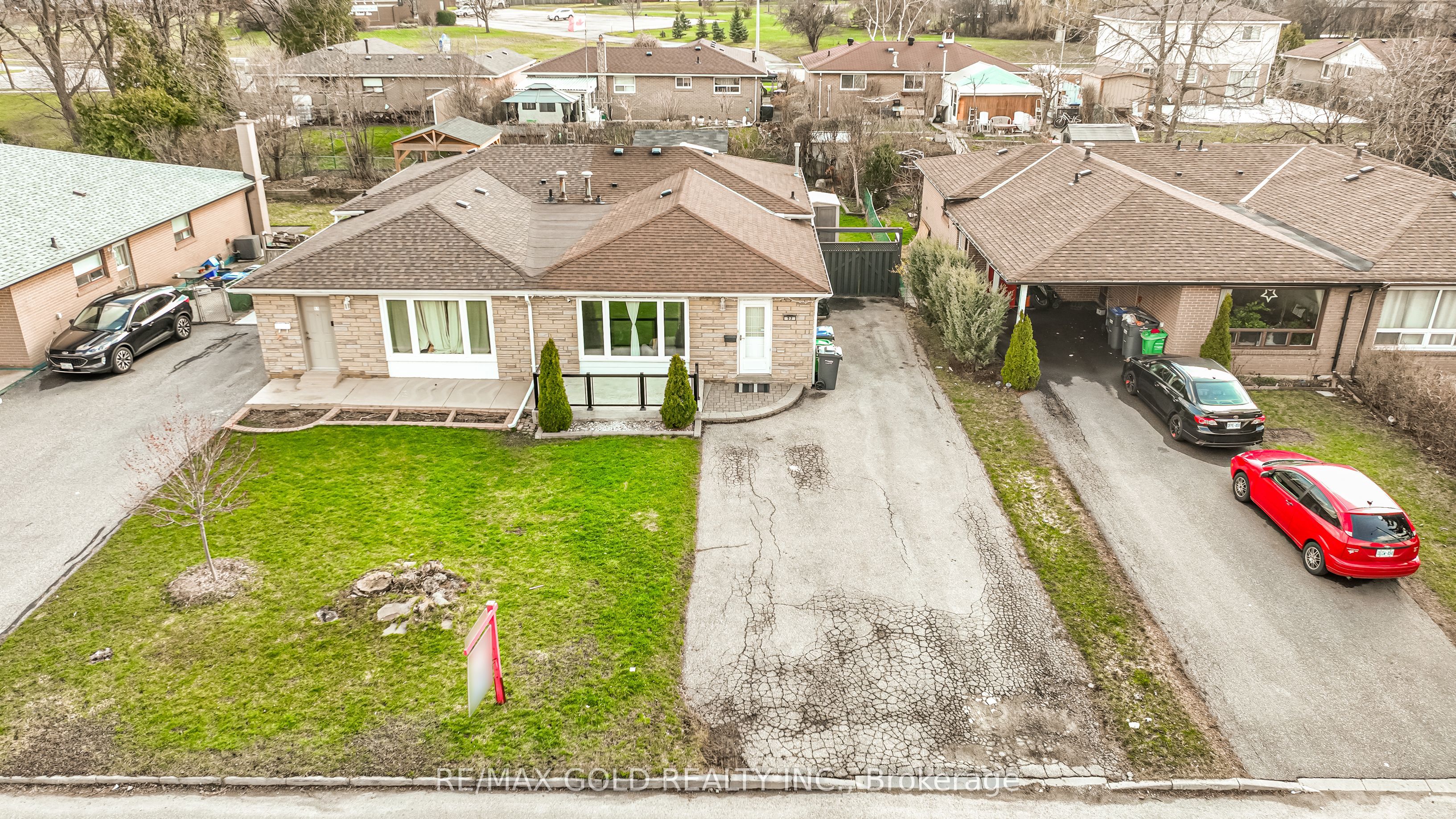 53 Davenport Crescent Property Photo 45