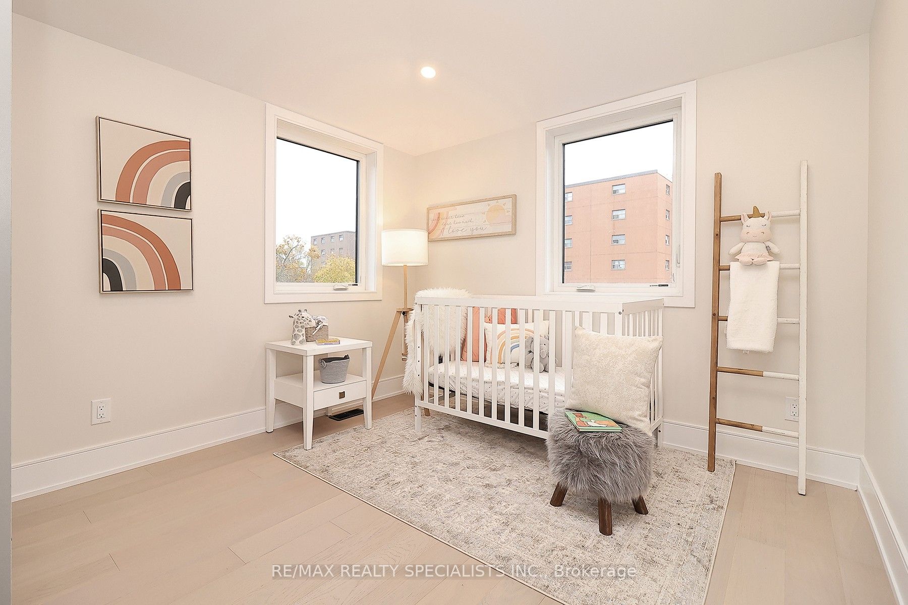 1046 Roosevelt Road Property Photo 44