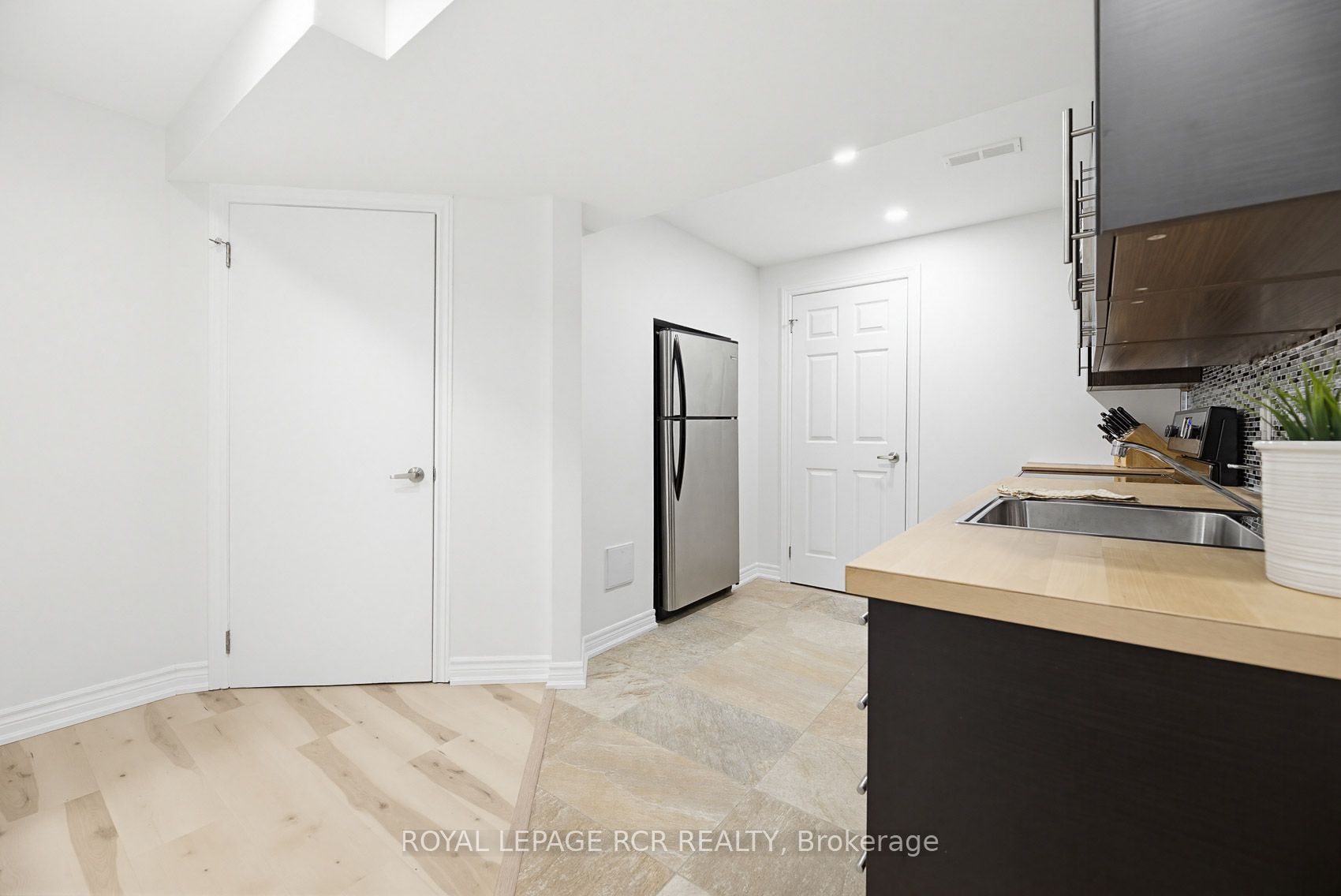42 Archbury Circle Property Photo 30