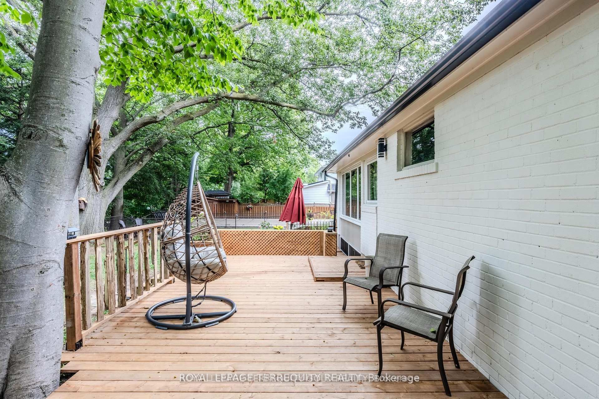 327 River Side Drive Property Photo 50