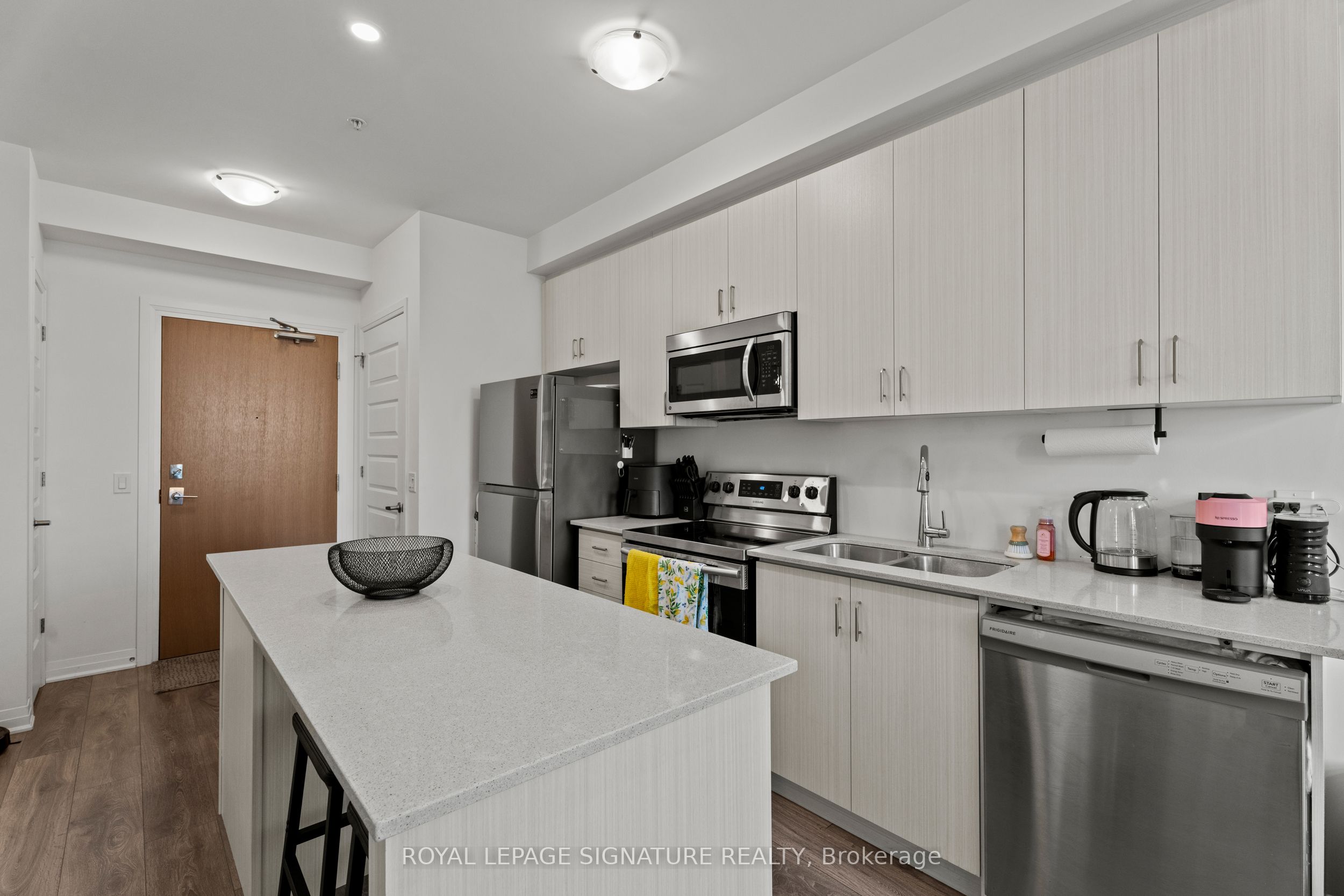 1105 Leger Way 308 Property Photo 12