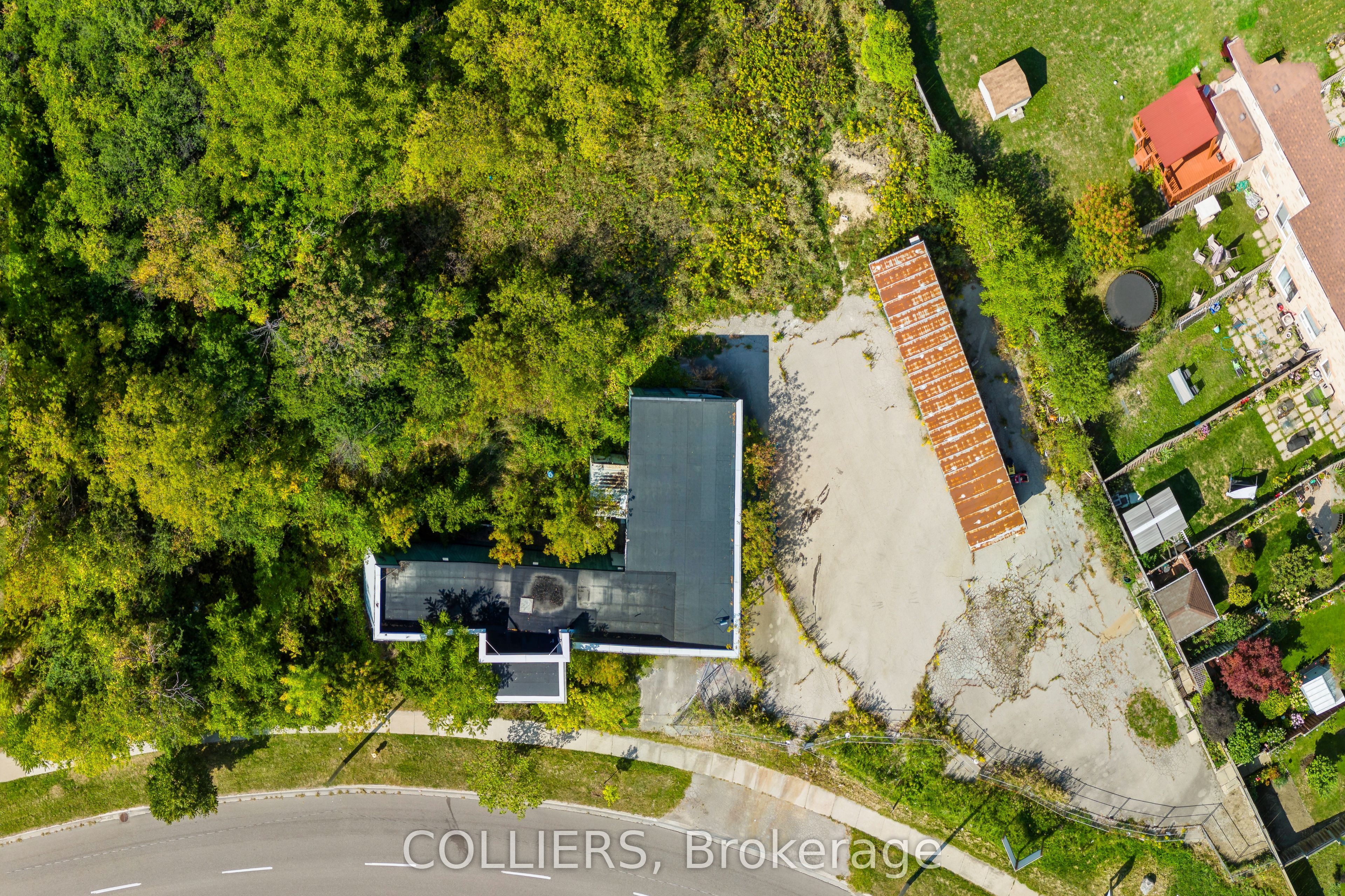 750 Queens Plate Drive Property Photo 3