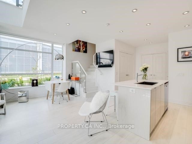 80 Marine Parade Drive Wl08 Property Photo 3