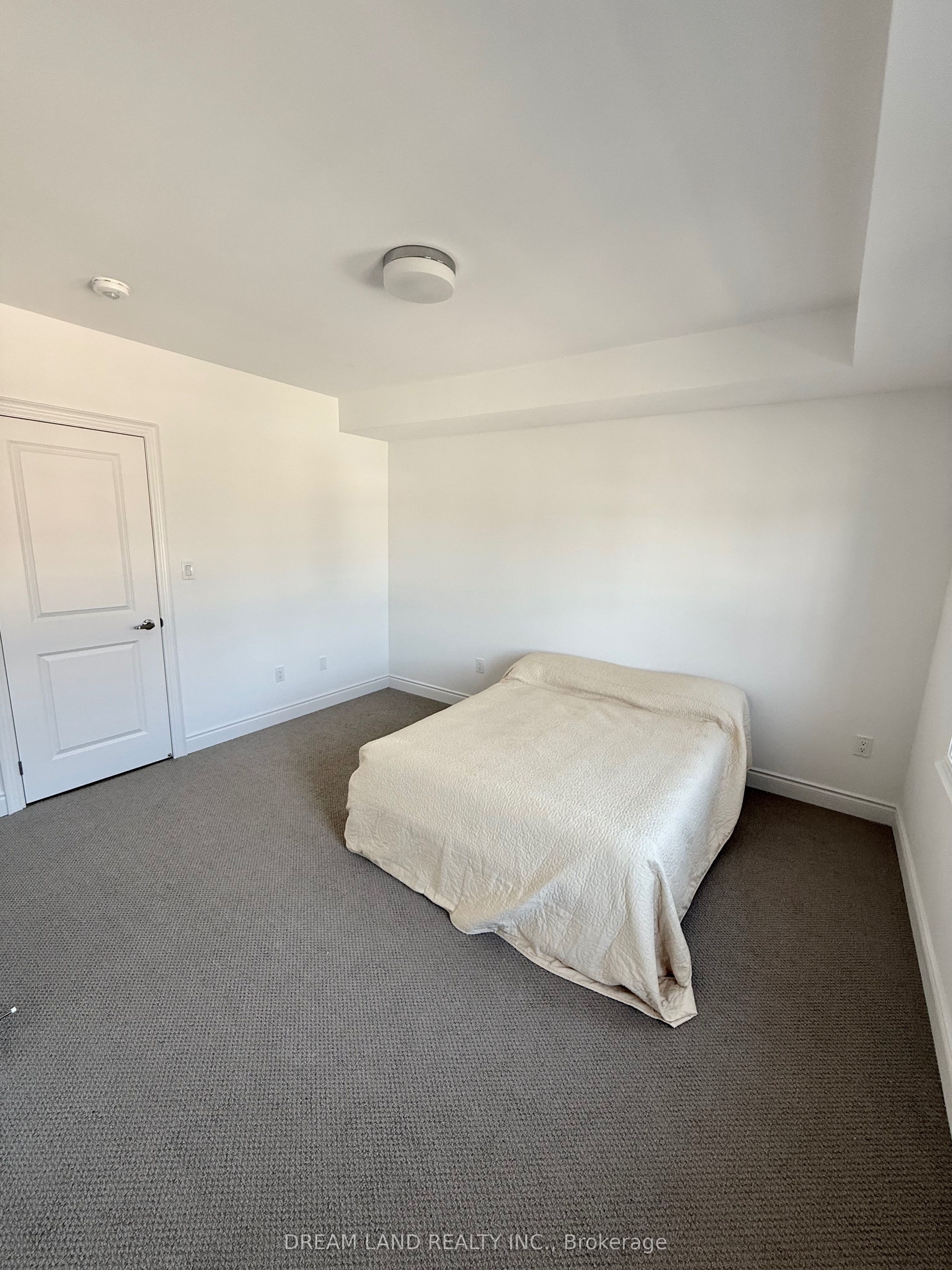 70 Lunar Crescent 193 Property Photo 22