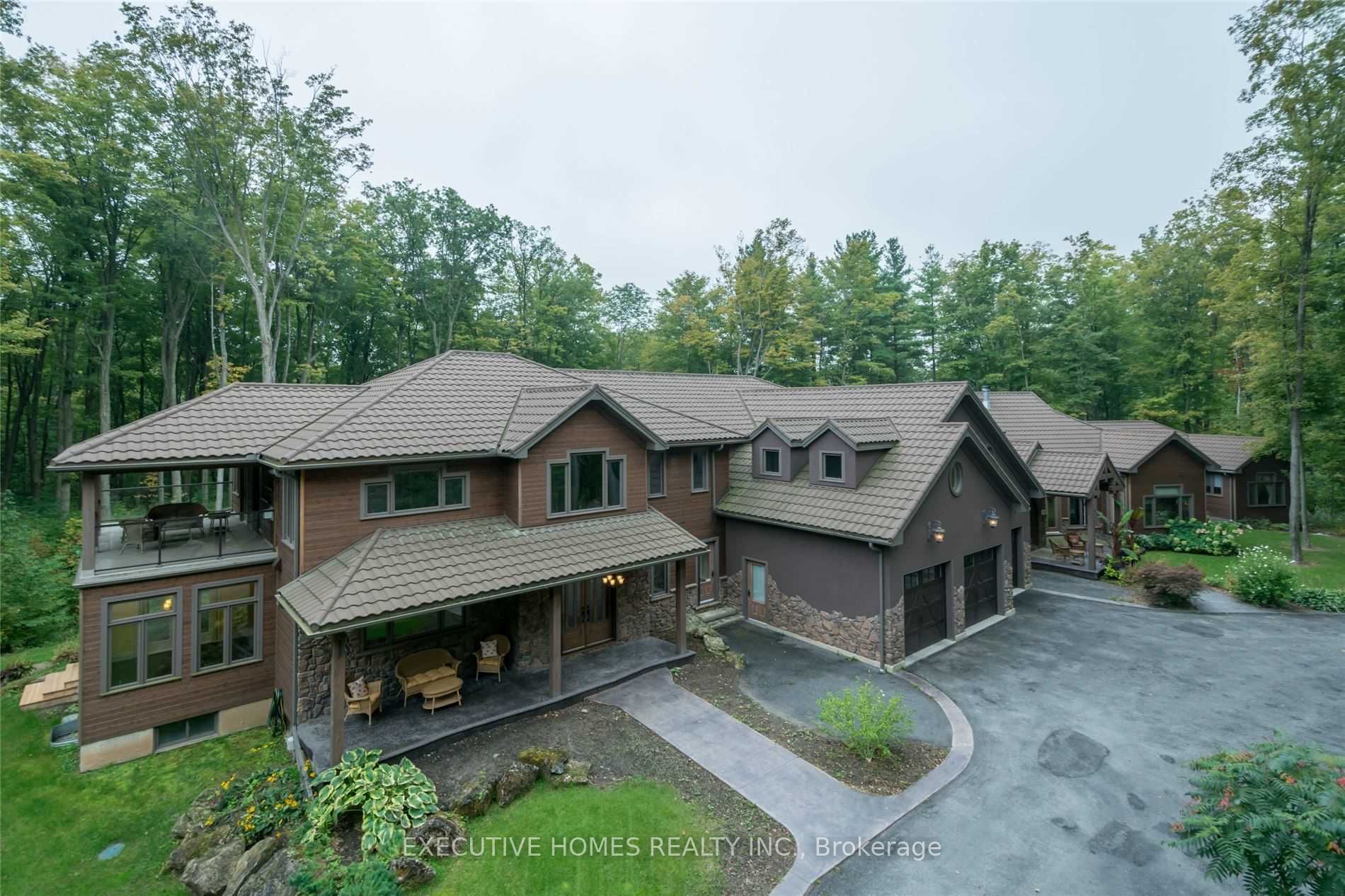 7651 Milburough Line Property Photo 1