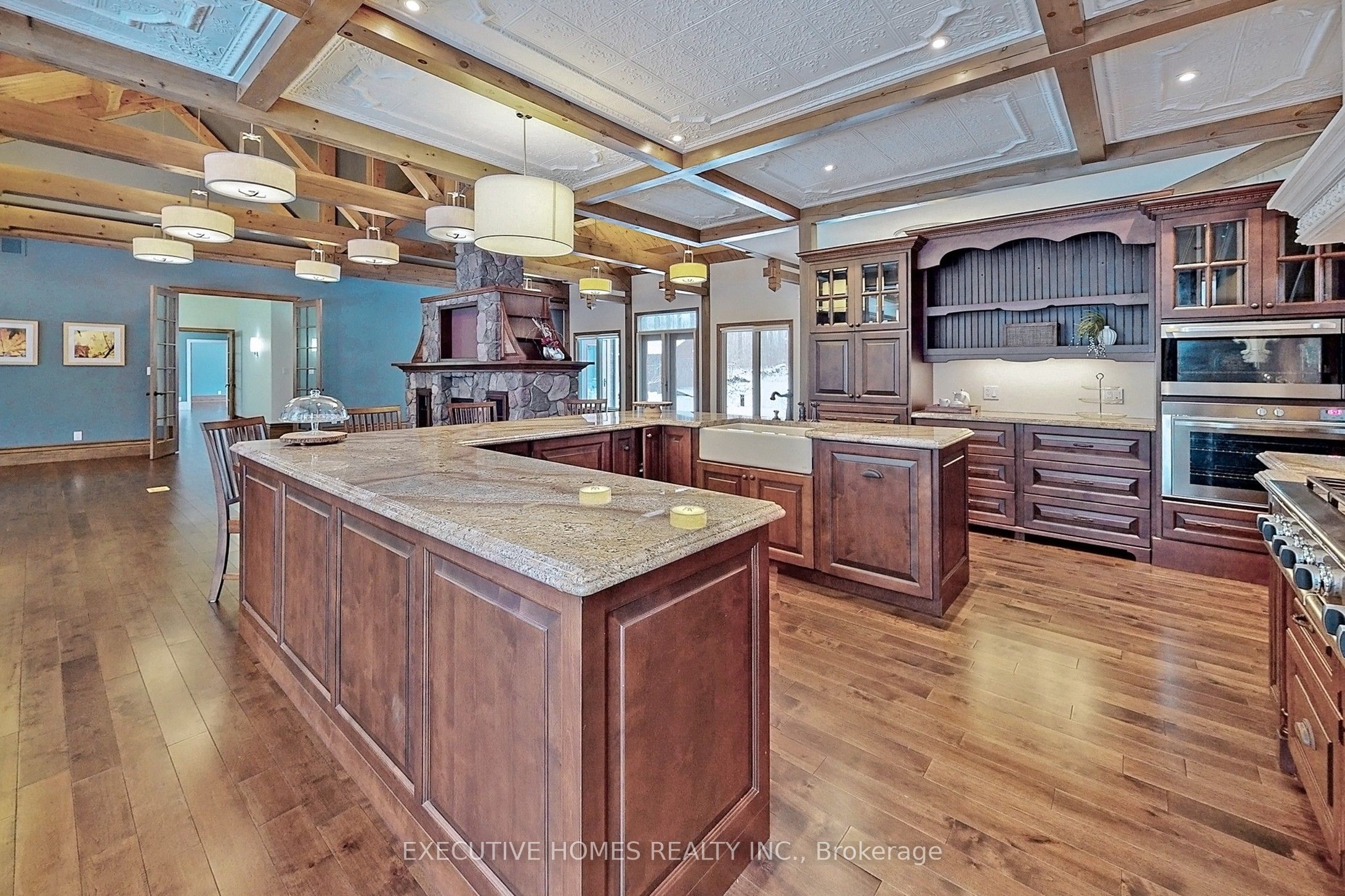 7651 Milburough Line Property Photo 7