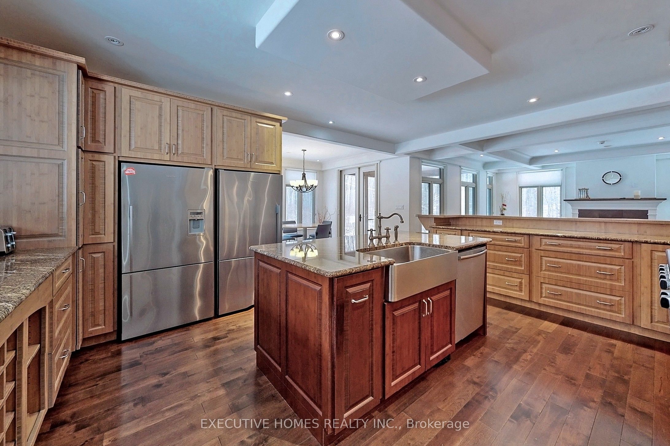7651 Milburough Line Property Photo 23
