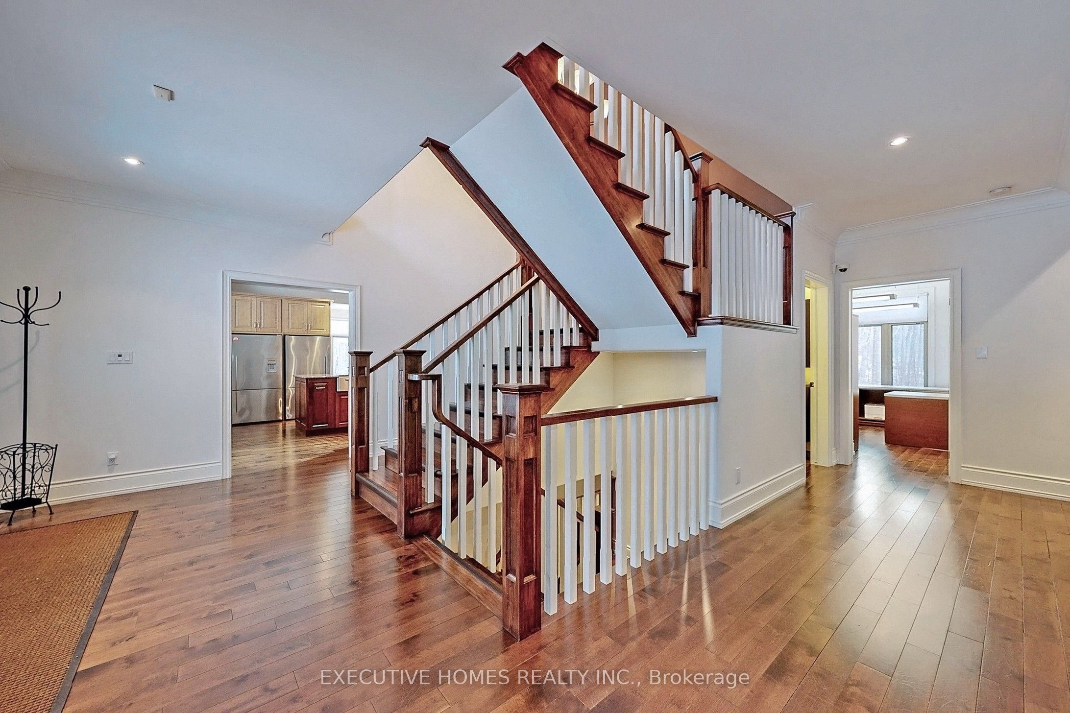 7651 Milburough Line Property Photo 25