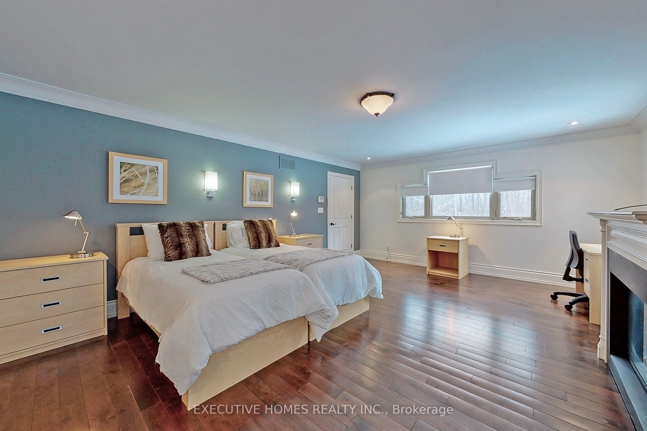 7651 Milburough Line Property Photo 27