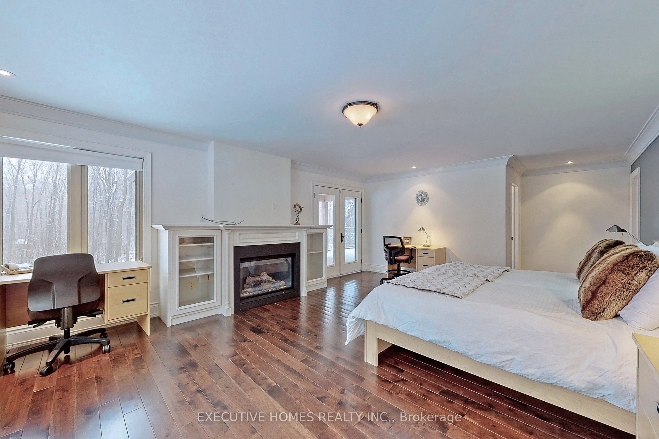 7651 Milburough Line Property Photo 31