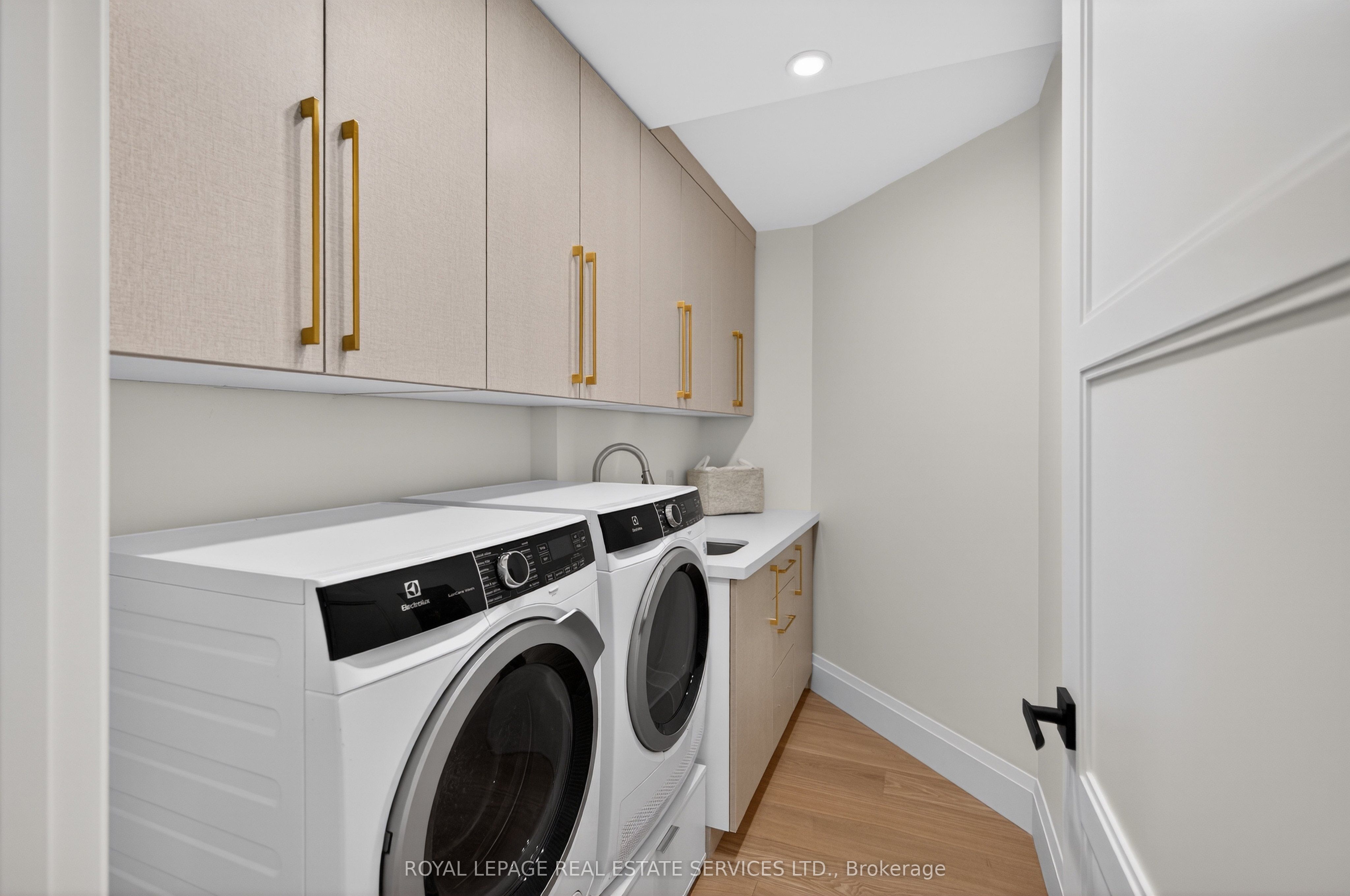 2170 Marine Drive 403 Property Photo 35