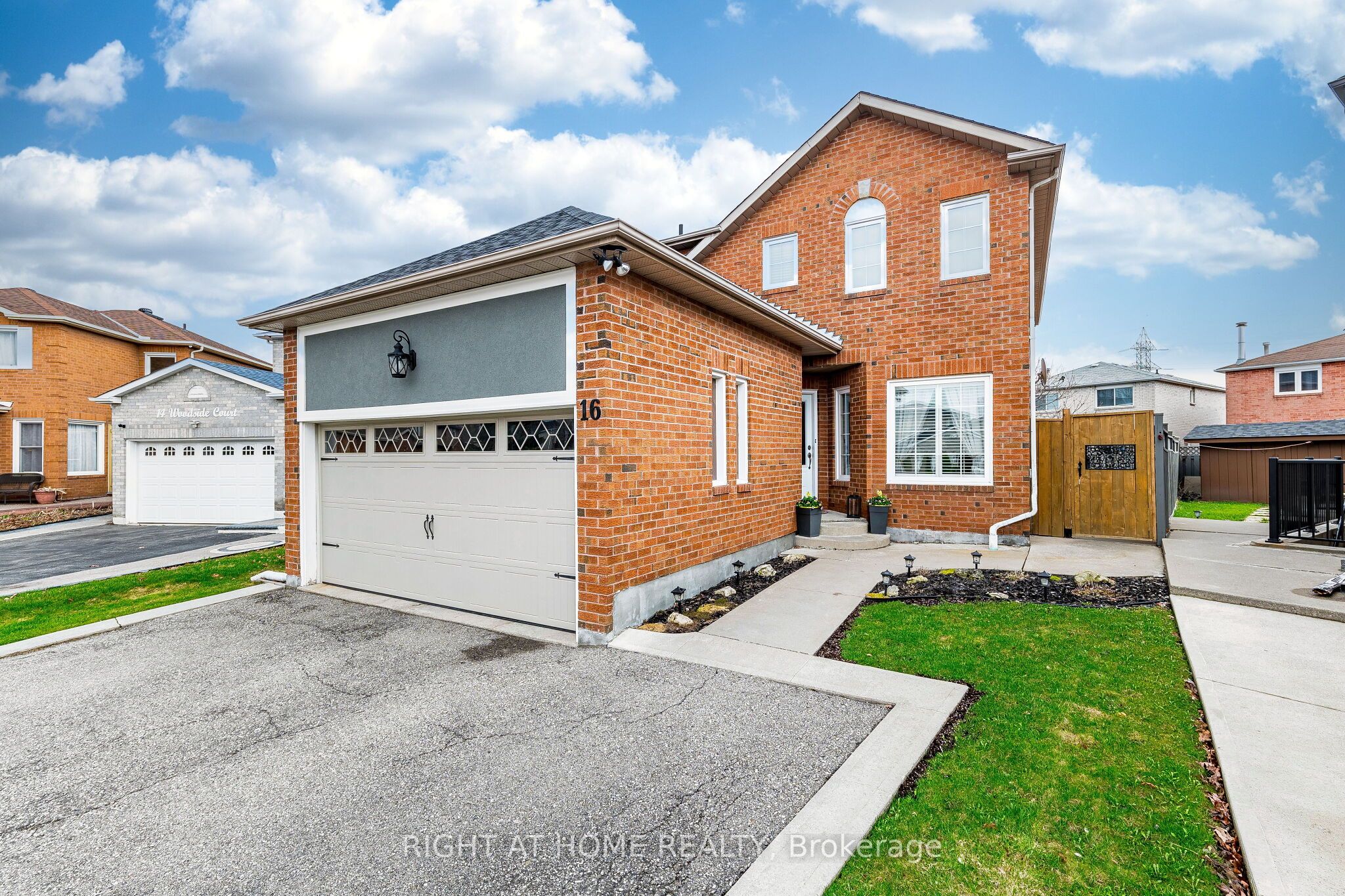 16 Woodside Court Property Photo 1