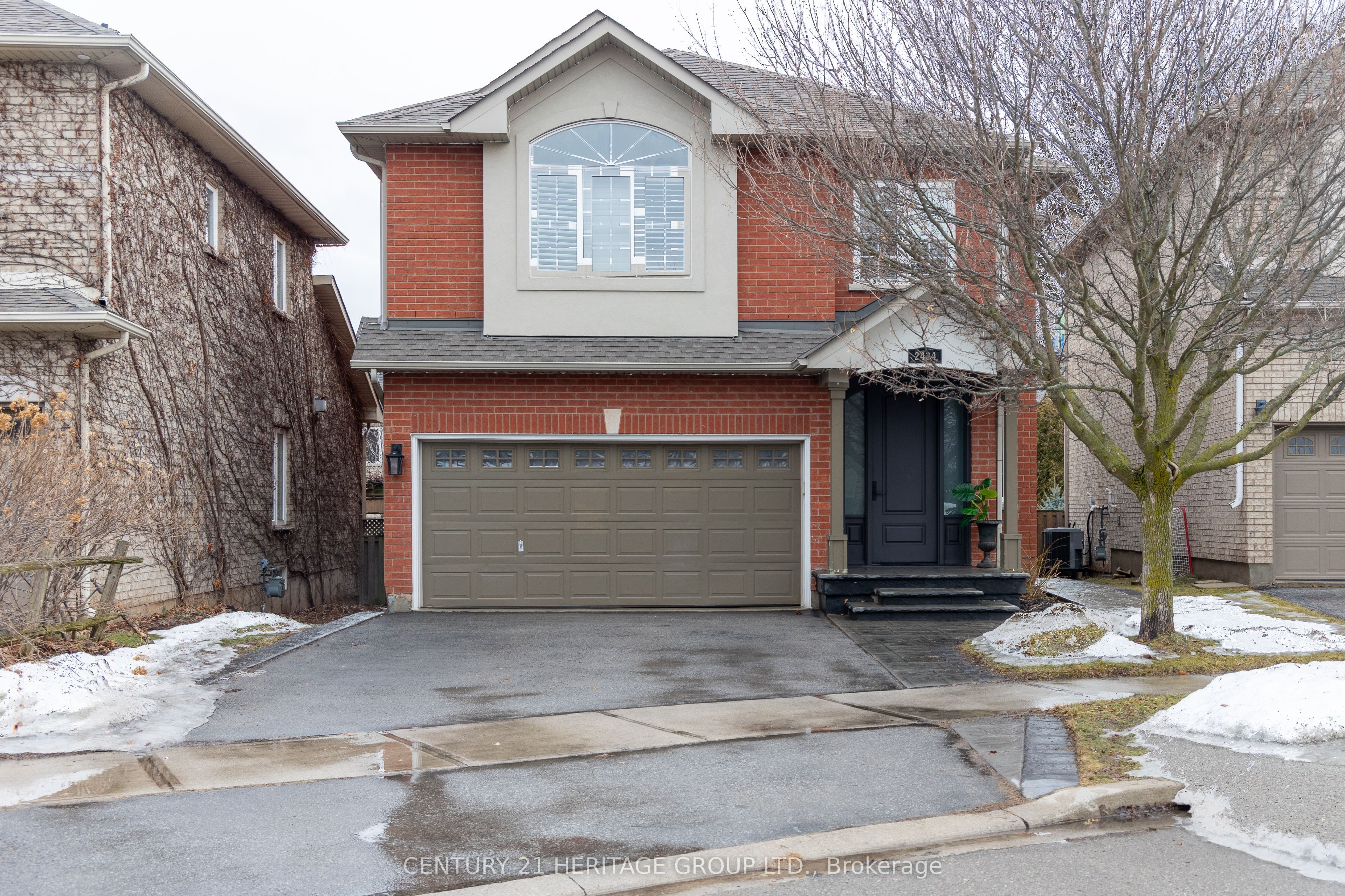2434 Blue Holly Crescent Property Photo 1