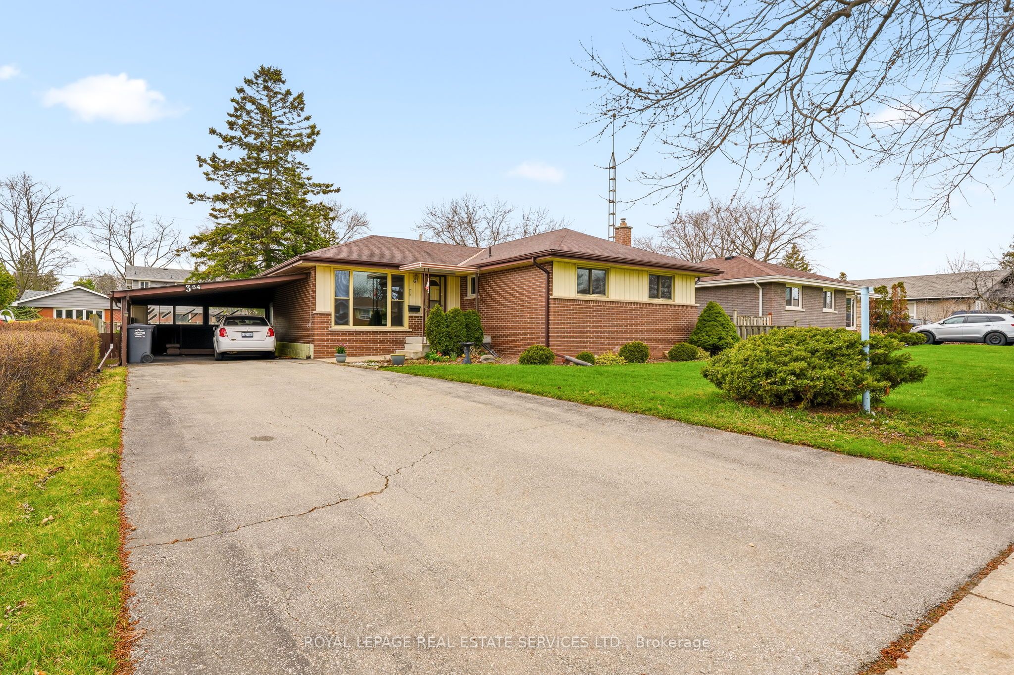 384 Appleby Line Property Photo 1