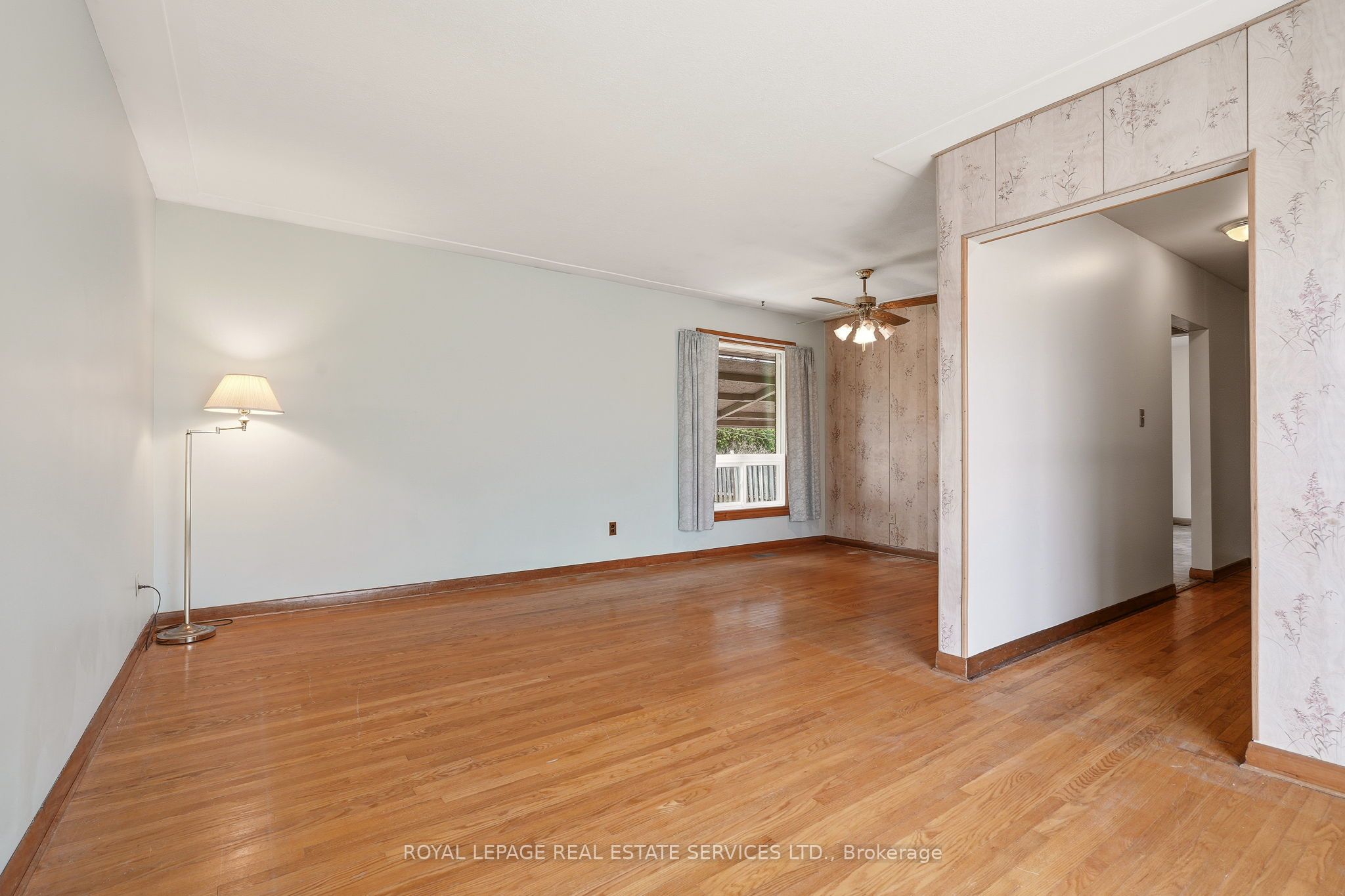 384 Appleby Line Property Photo 6