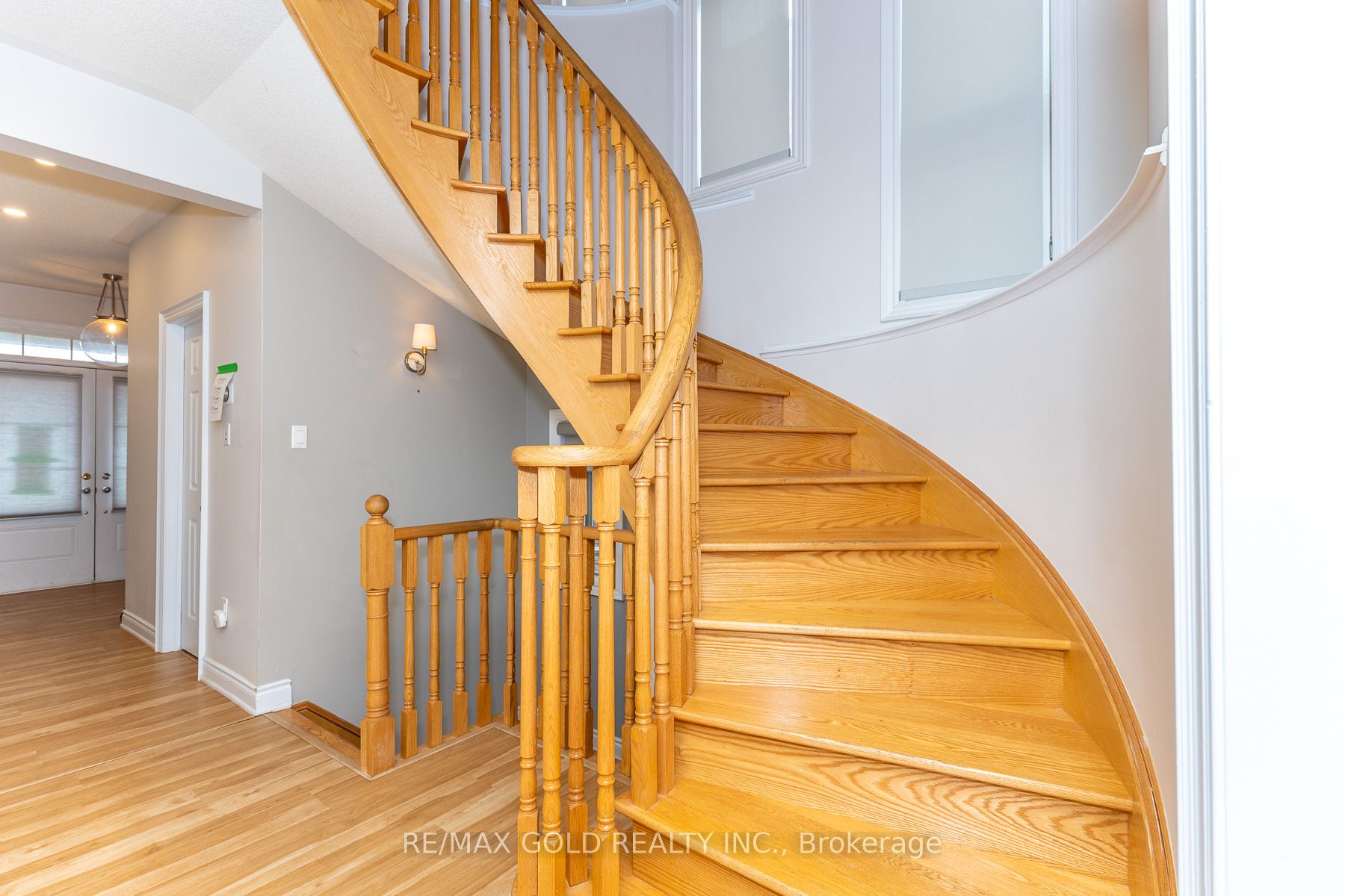 943 Transom Crescent Property Photo 25