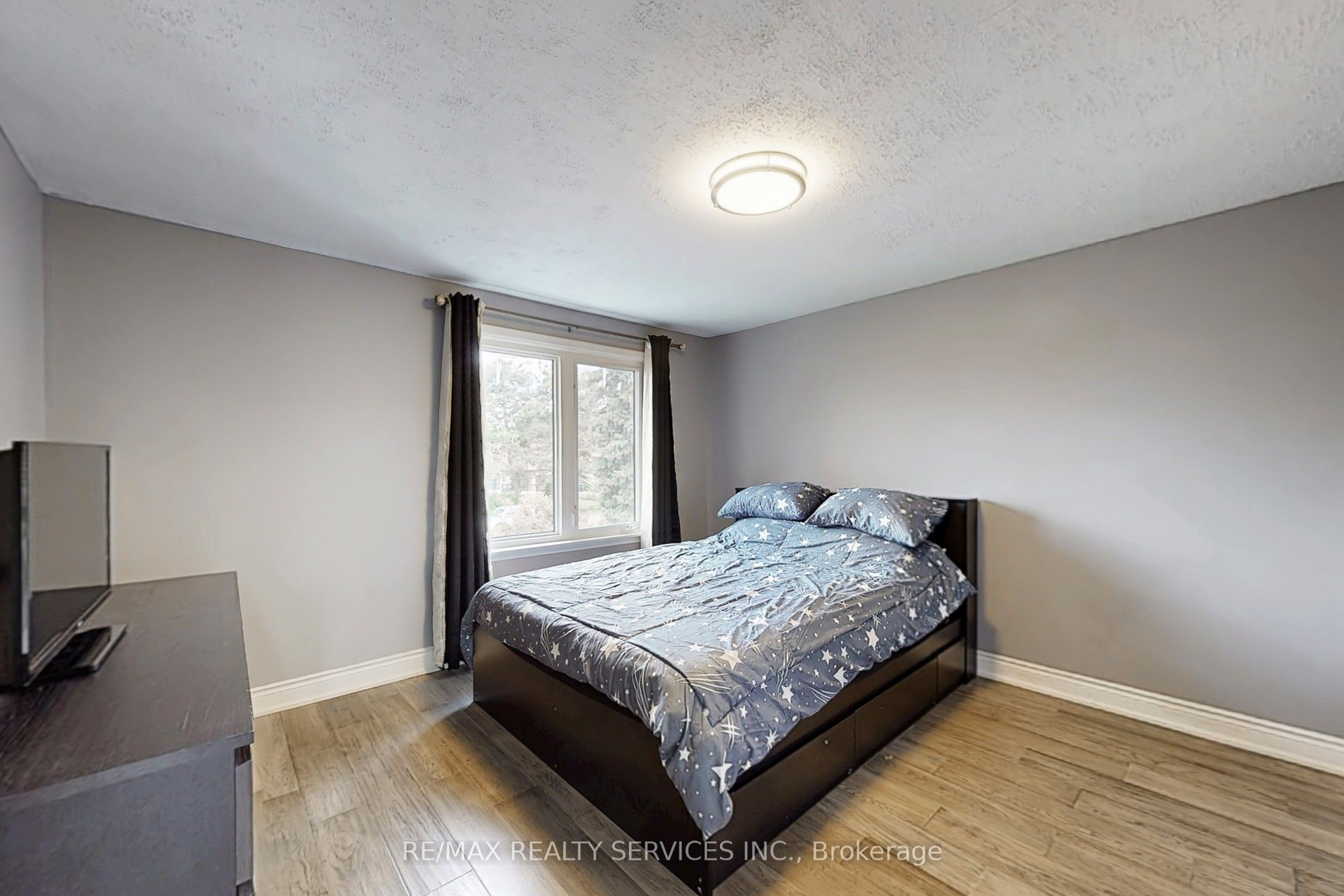 53 Geneva Crescent Property Photo 22