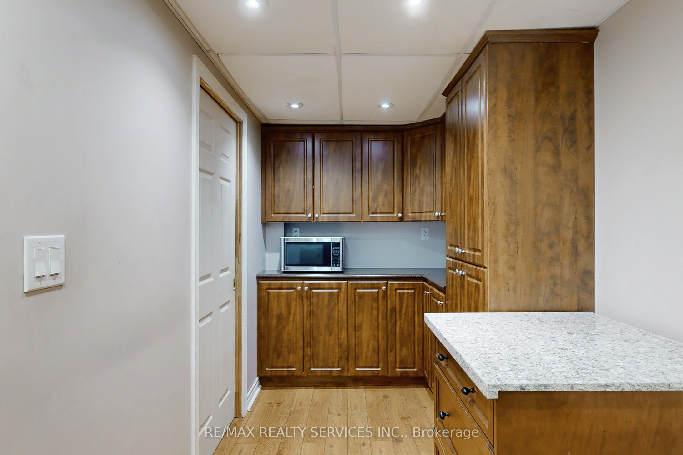53 Geneva Crescent Property Photo 41