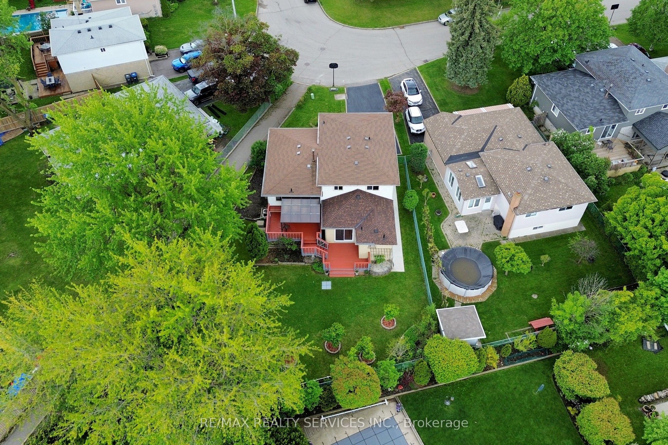 53 Geneva Crescent Property Photo 50