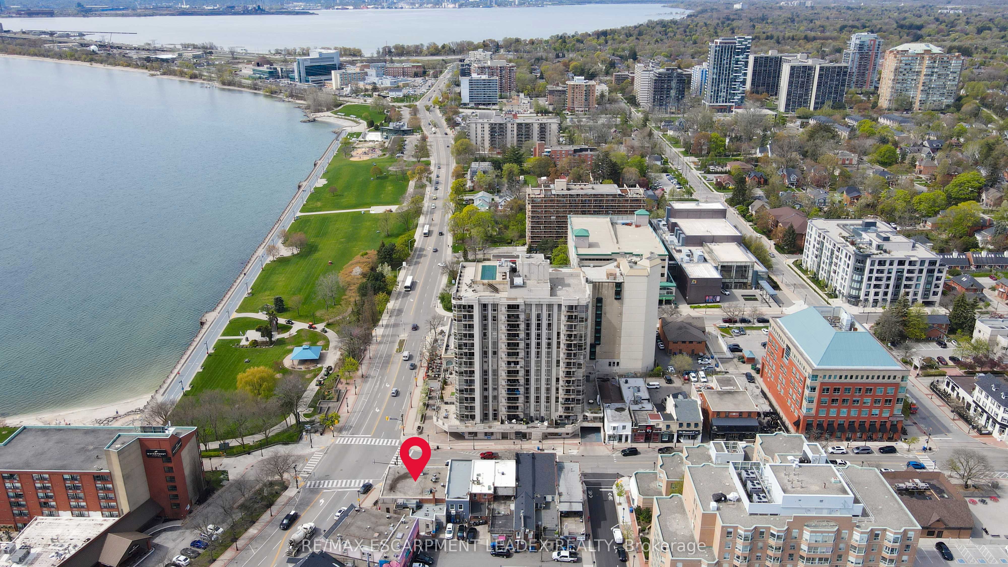 2003 Lakeshore Road Property Photo 8